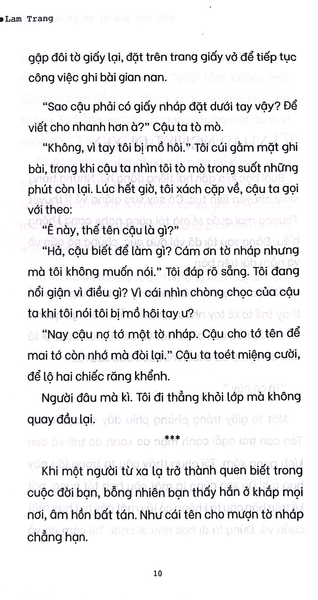 nắm tay anh đi về phía mặt trời