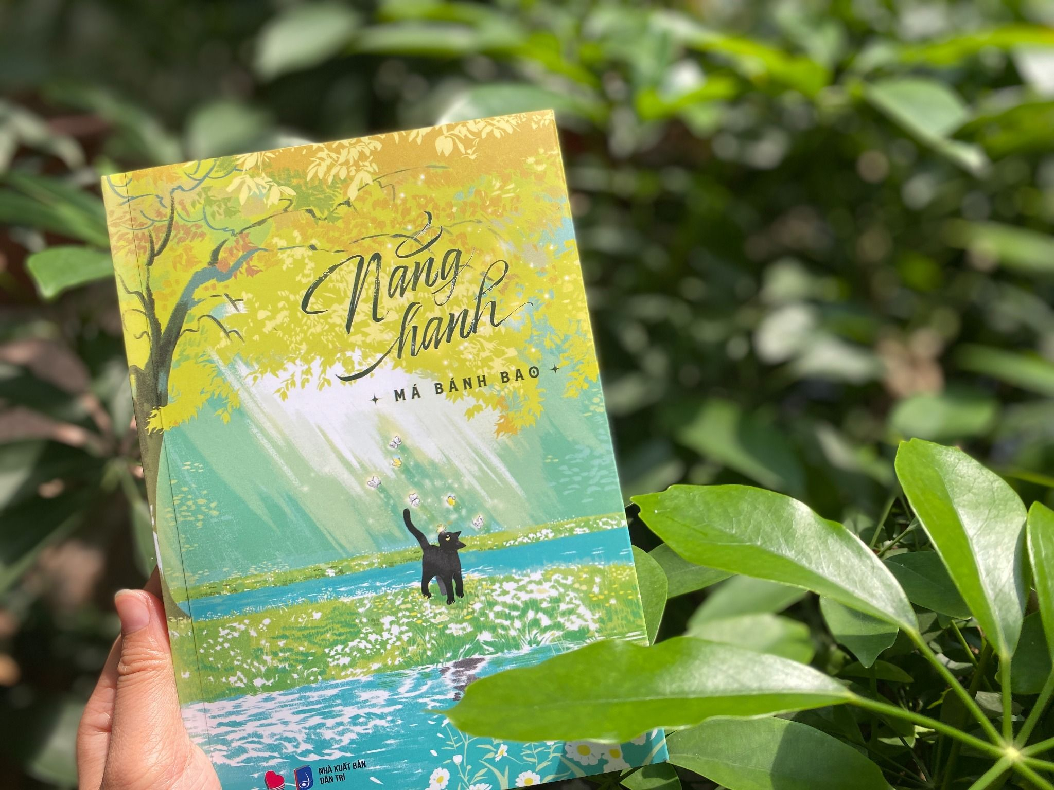 Nang Hanh - Tang Kem Bookmark + Set 2 Card Profile