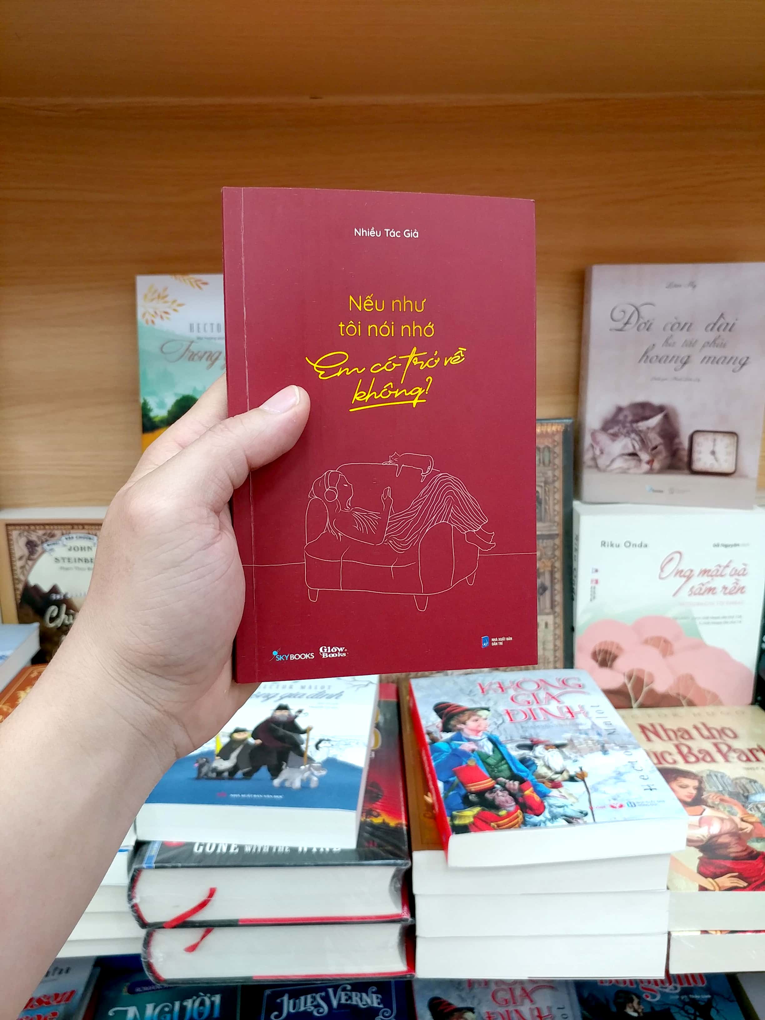 nếu như tôi nói nhớ, em có trở về không? - tặng kèm bookmark + postcard