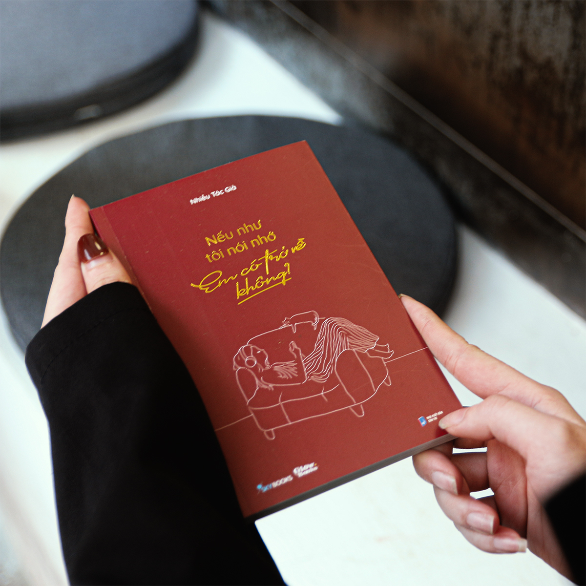 nếu như tôi nói nhớ, em có trở về không? - tặng kèm bookmark + postcard