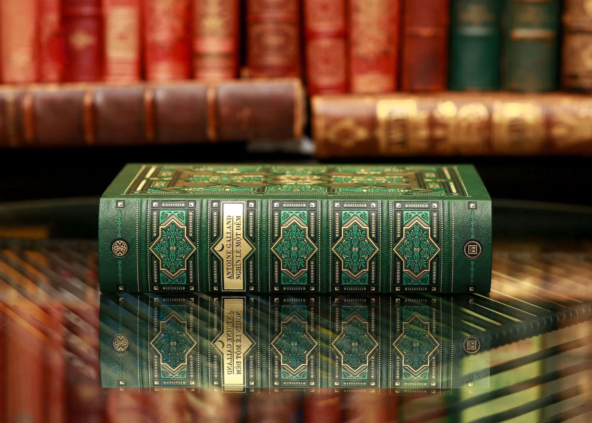 nghìn lẻ một đêm - ấn bản giới hạn - bìa da