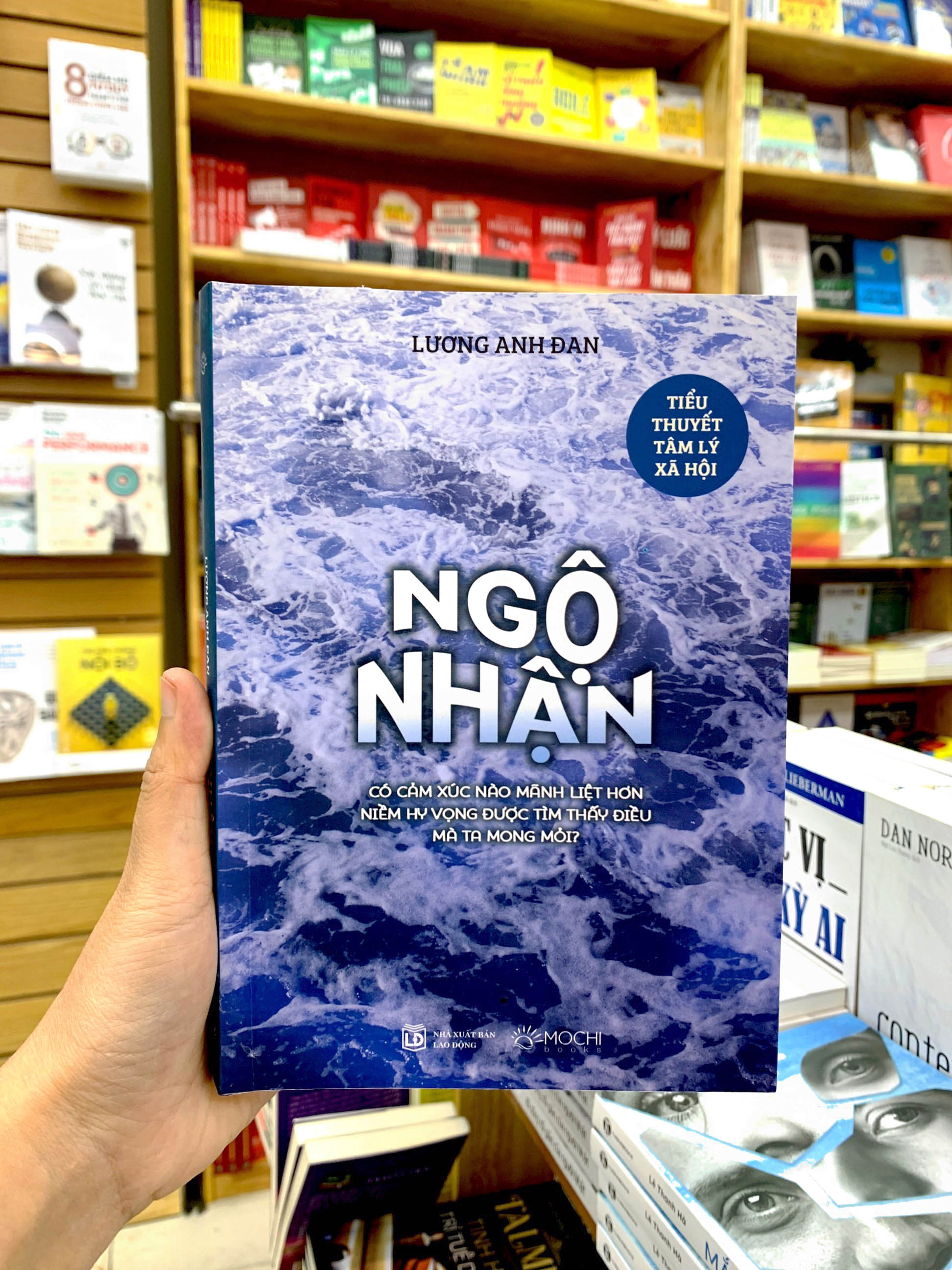 ngộ nhận - có cảm xúc nào mãnh liệt hơn niềm hy vọng được tìm thấy điều mà ta mong mỏi?