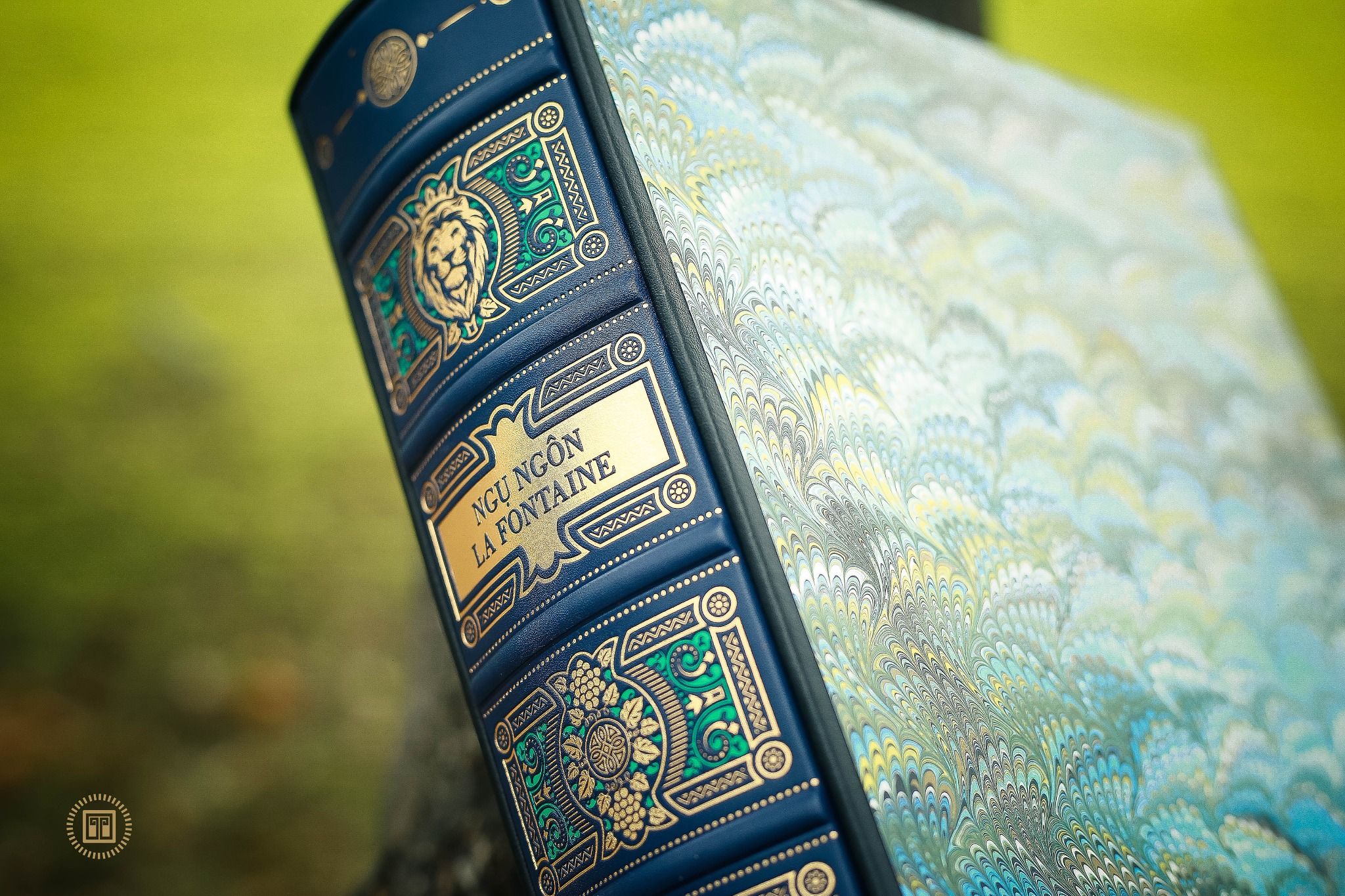 ngụ ngôn la fontaine - ấn bản giới hạn - bìa da