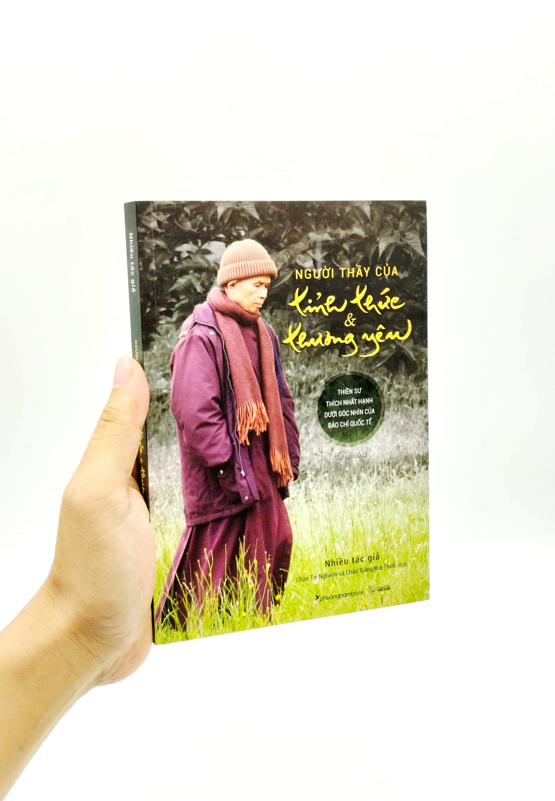 người thầy của tỉnh thức & thương yêu