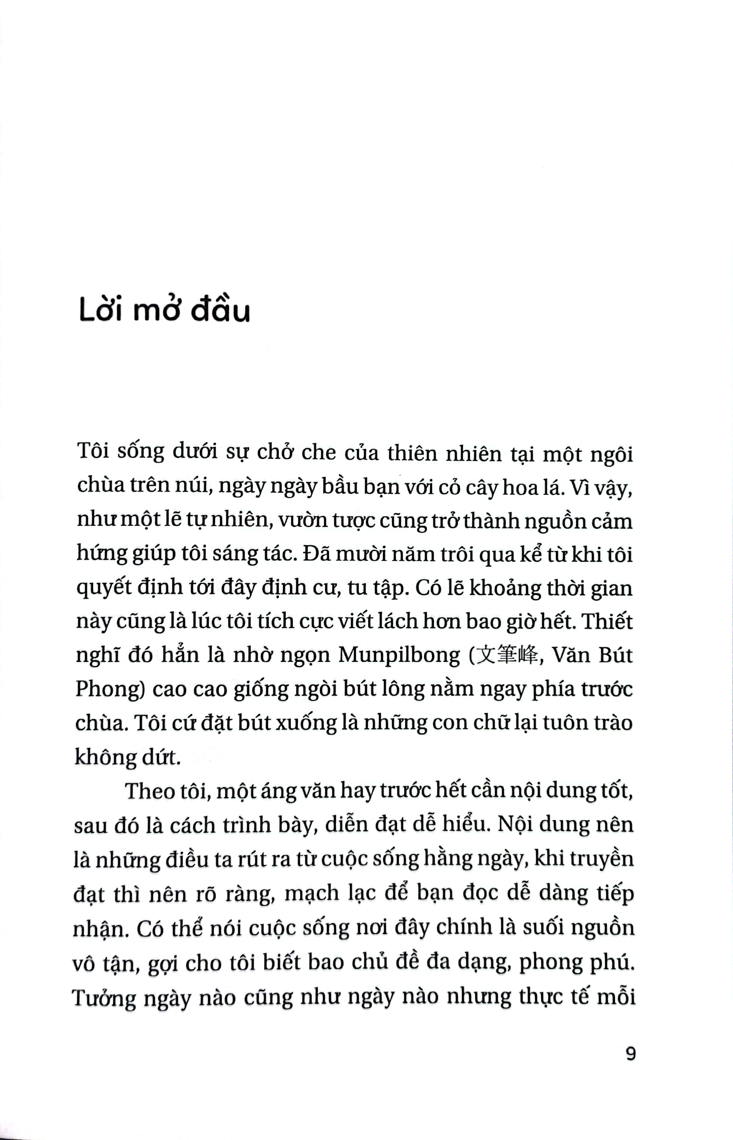 nhà sư và khu vườn