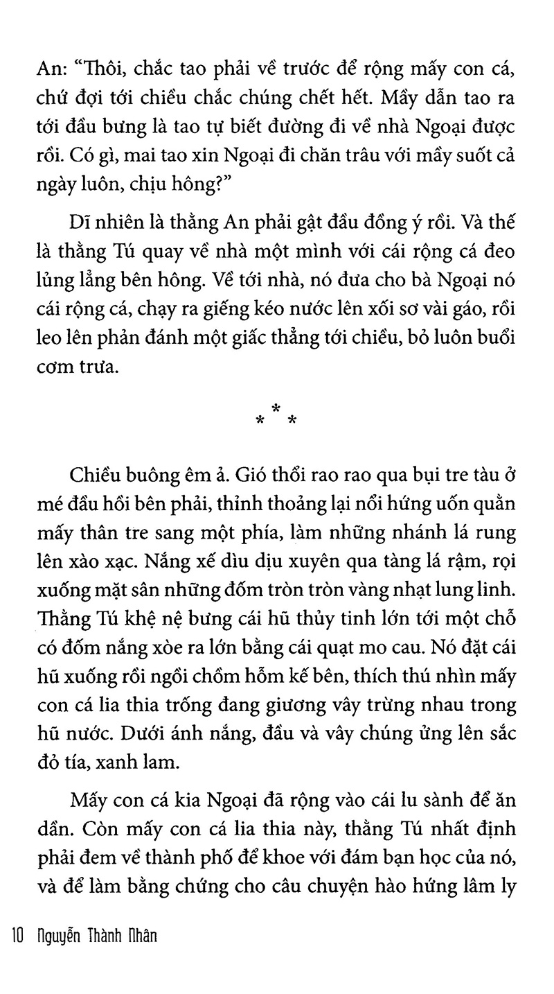 nhà văn già và em mọi nhỏ