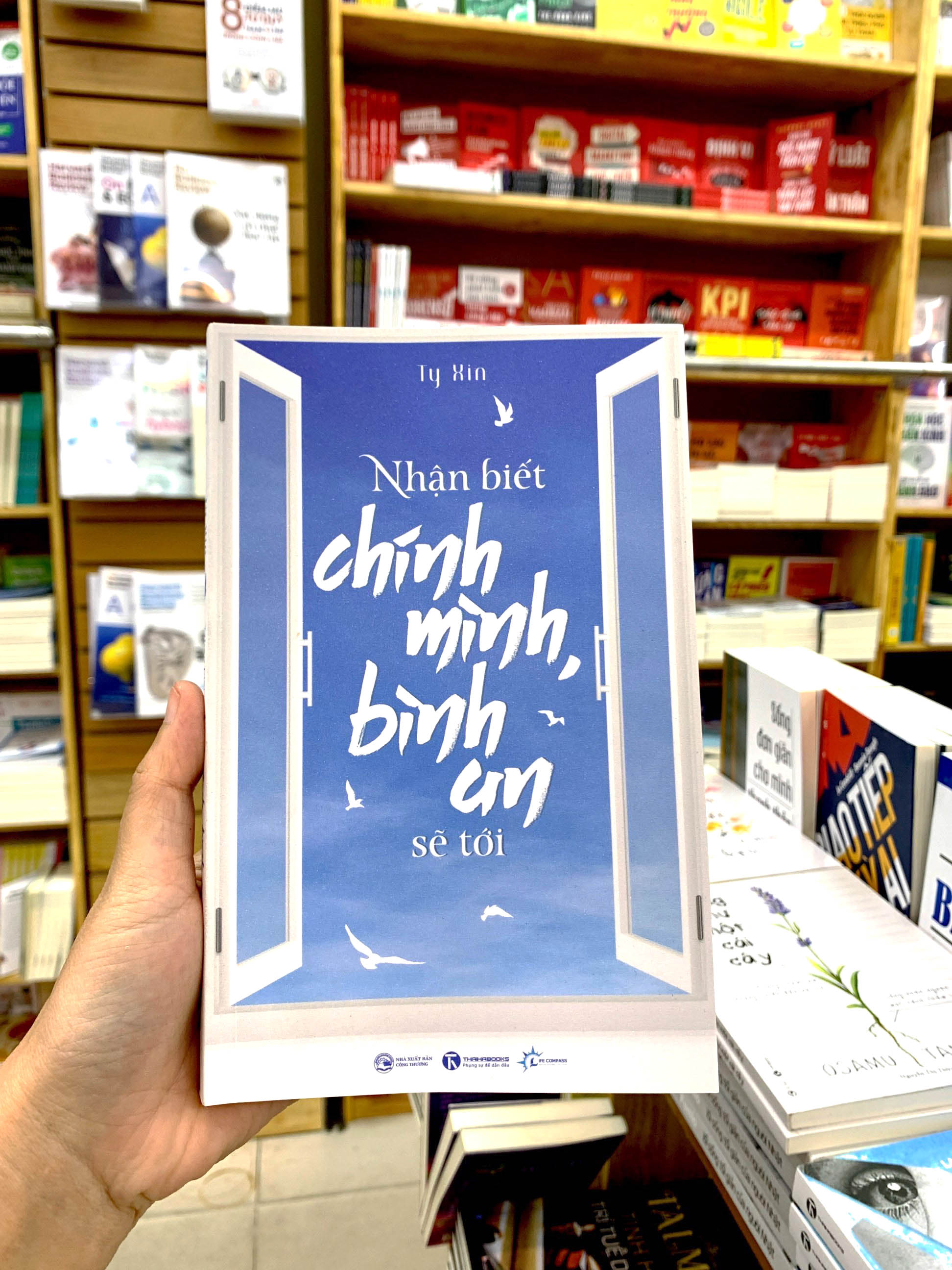 nhận biết chính mình bình an sẽ tới