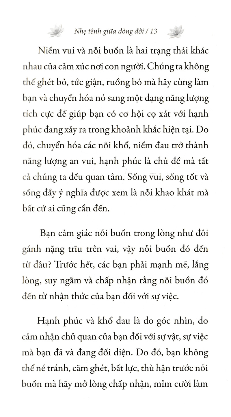nhẹ tênh giữa dòng đời