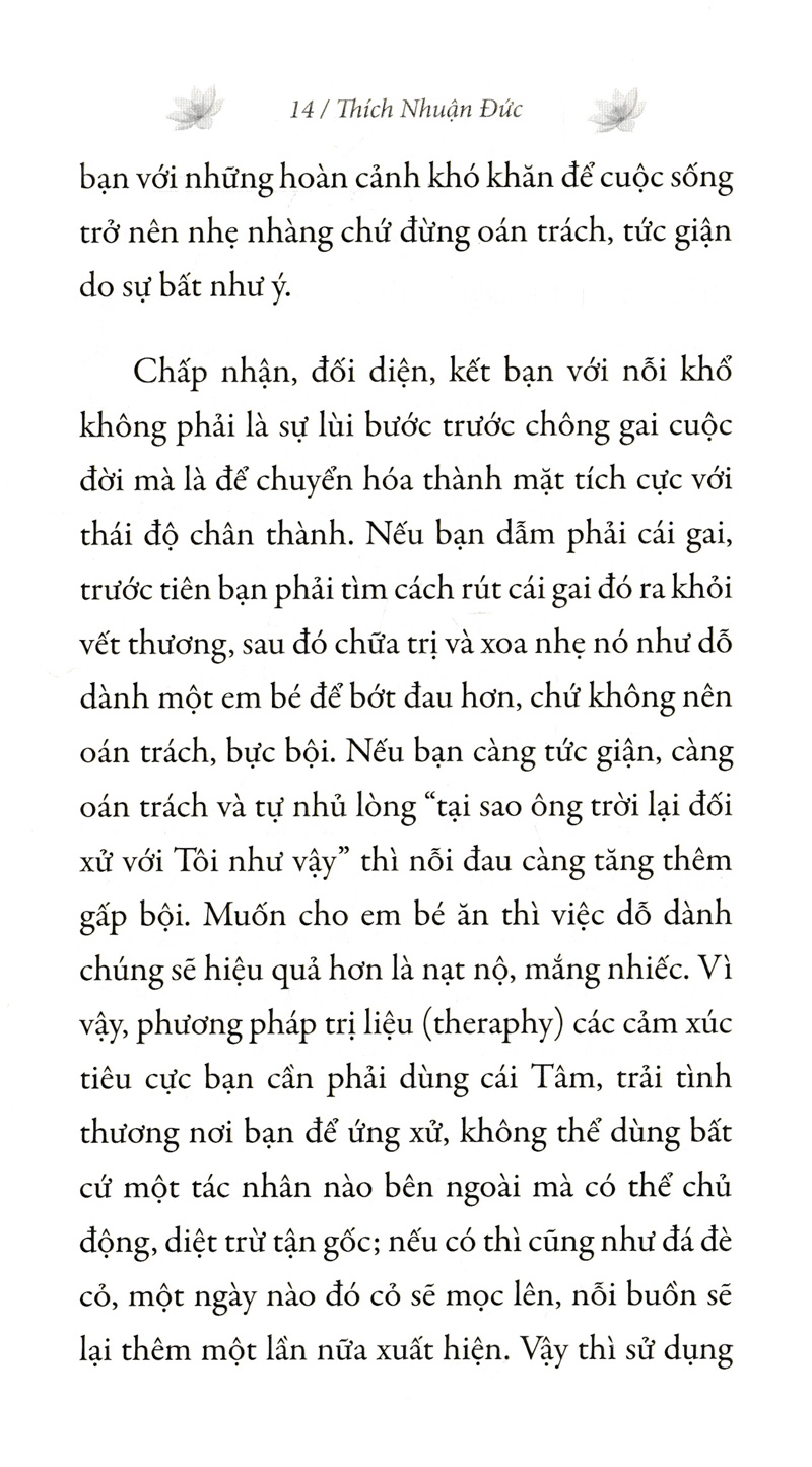 nhẹ tênh giữa dòng đời