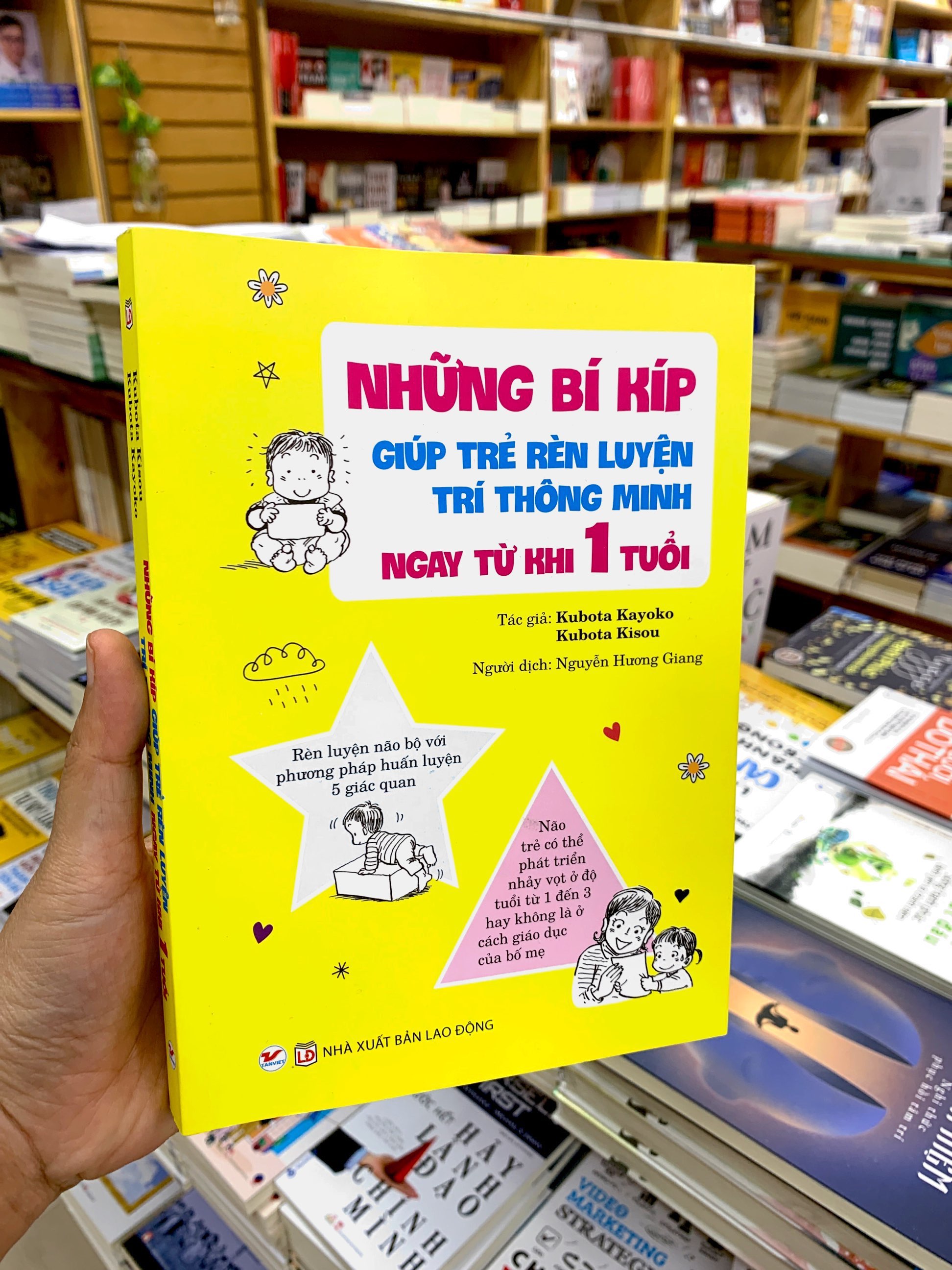 những bí kíp giúp trẻ rèn luyện trí thông minh ngay từ khi 1 tuổi