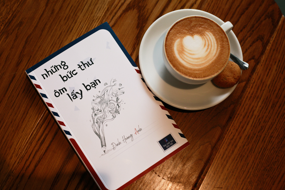 những bức thư ôm lấy bạn