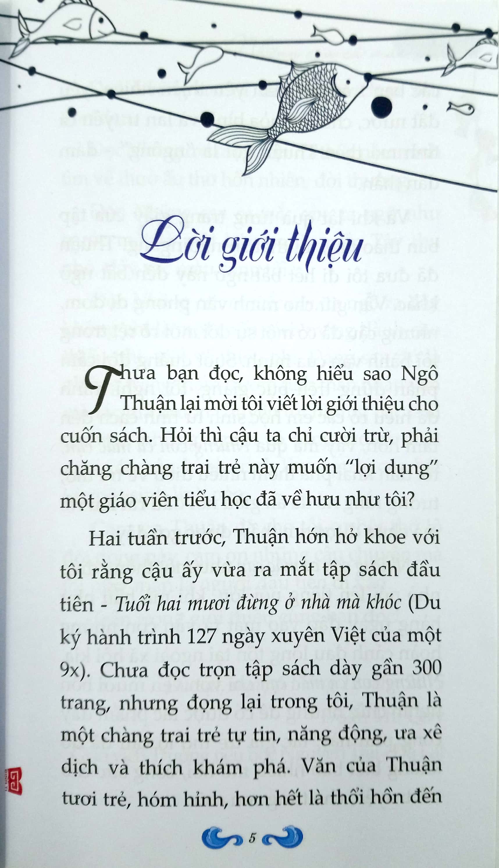 những con cá mắc cạn