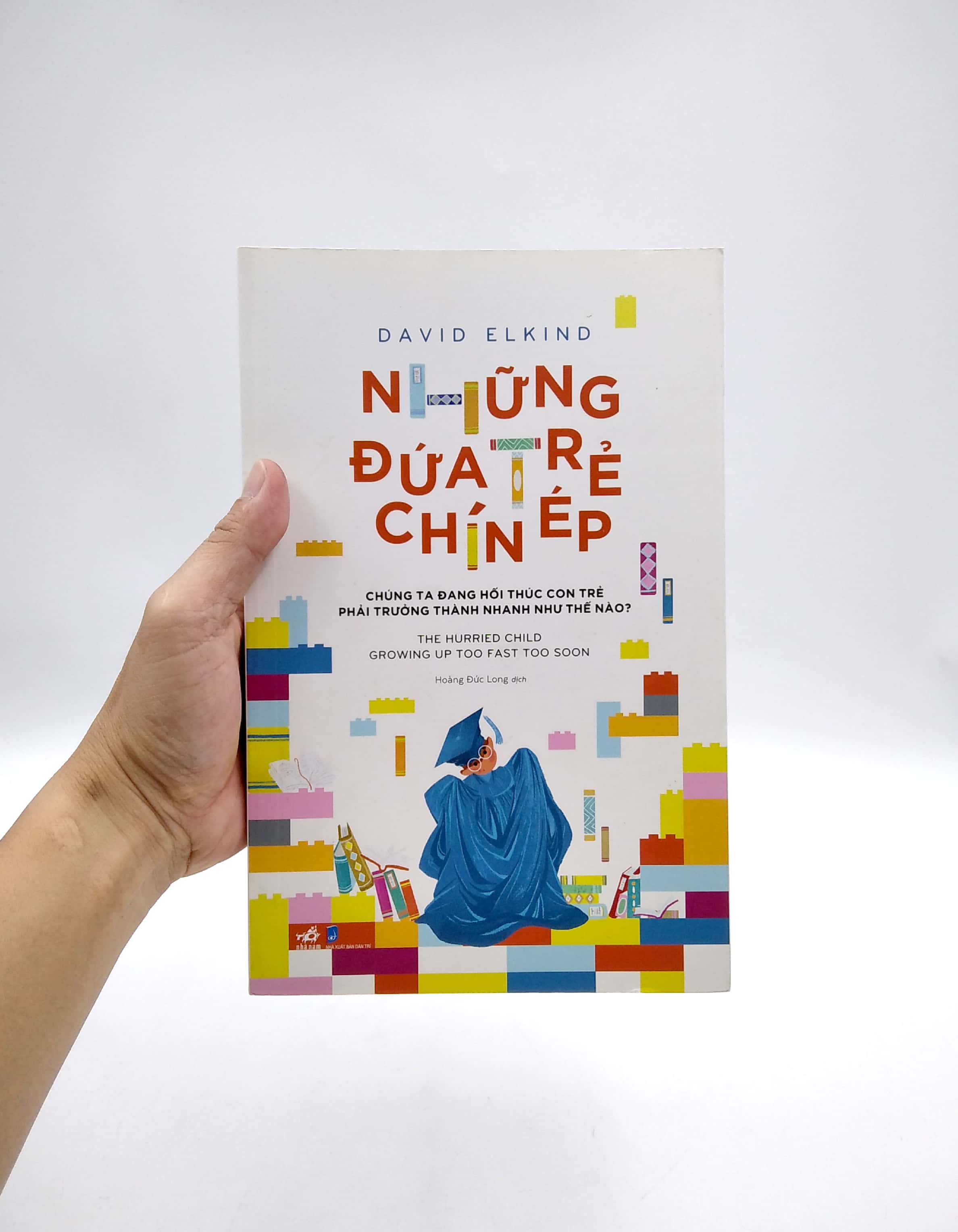những đứa trẻ chín ép