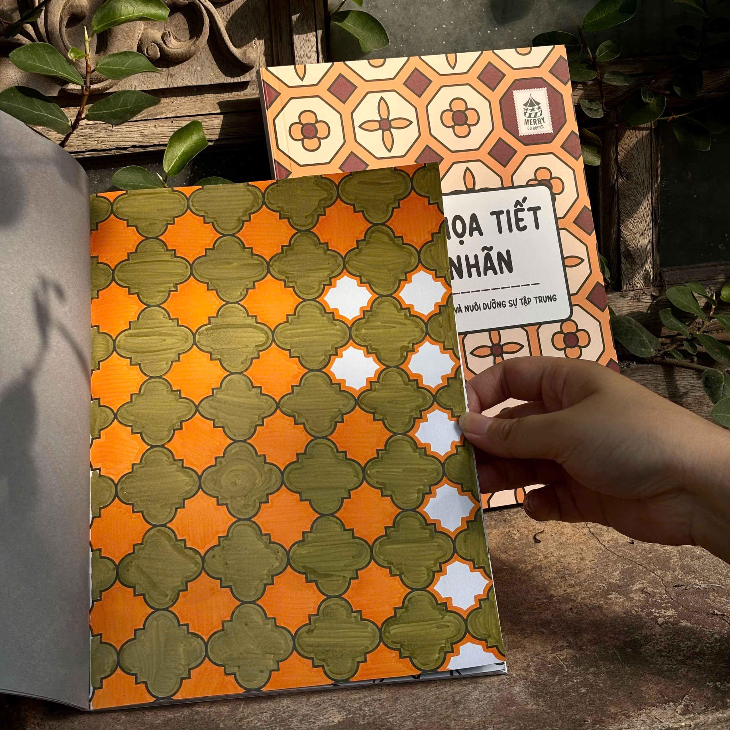 Nhung Hoa Tiet Man Nhan