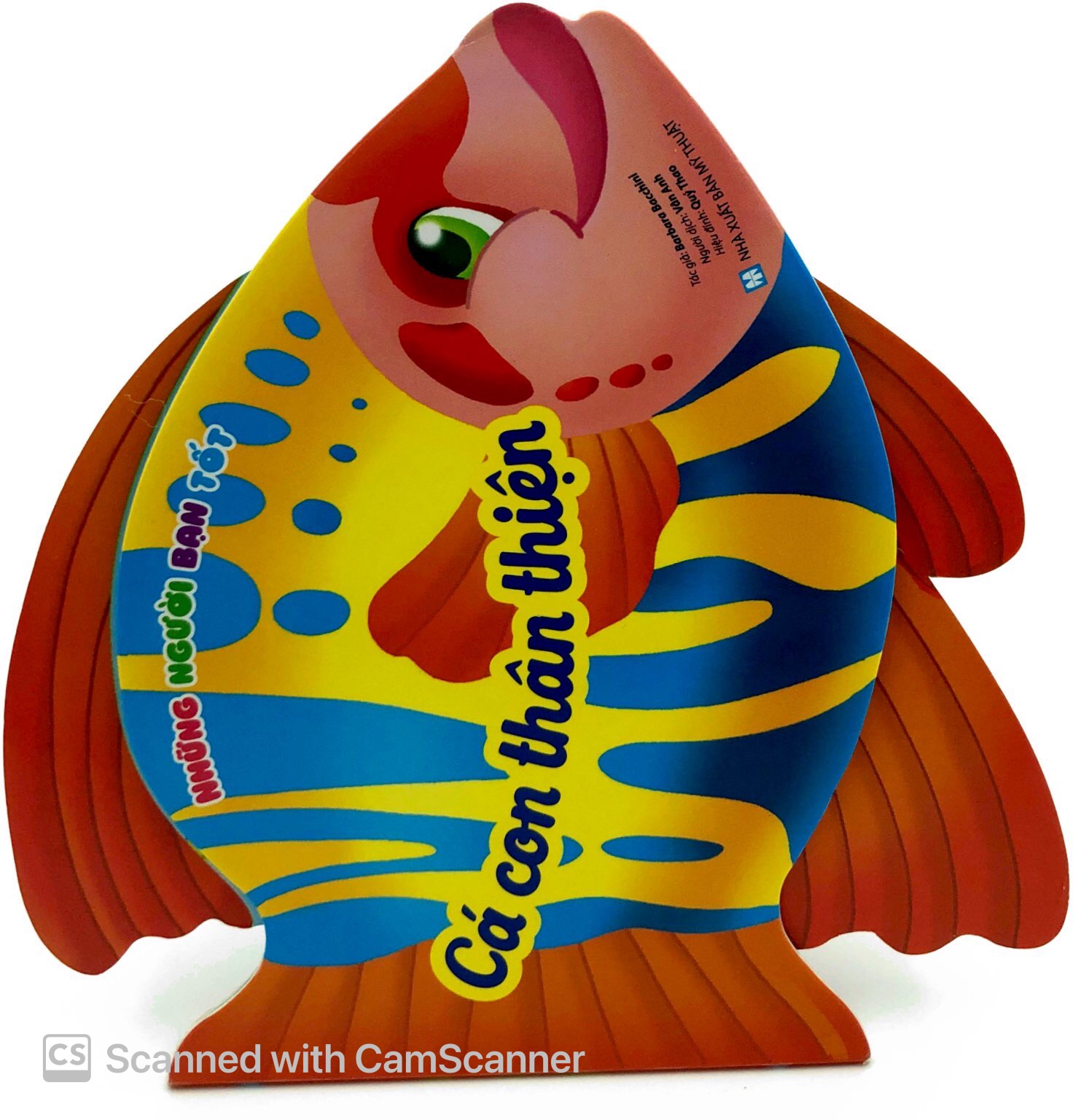 những người bạn tốt - cá con thân thiện