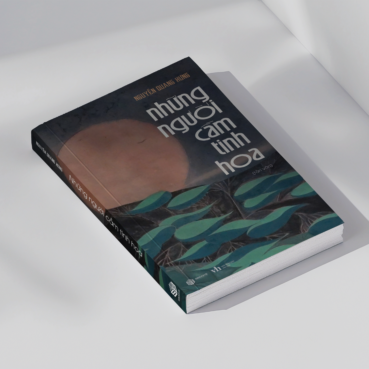 những người cầm tinh hoa