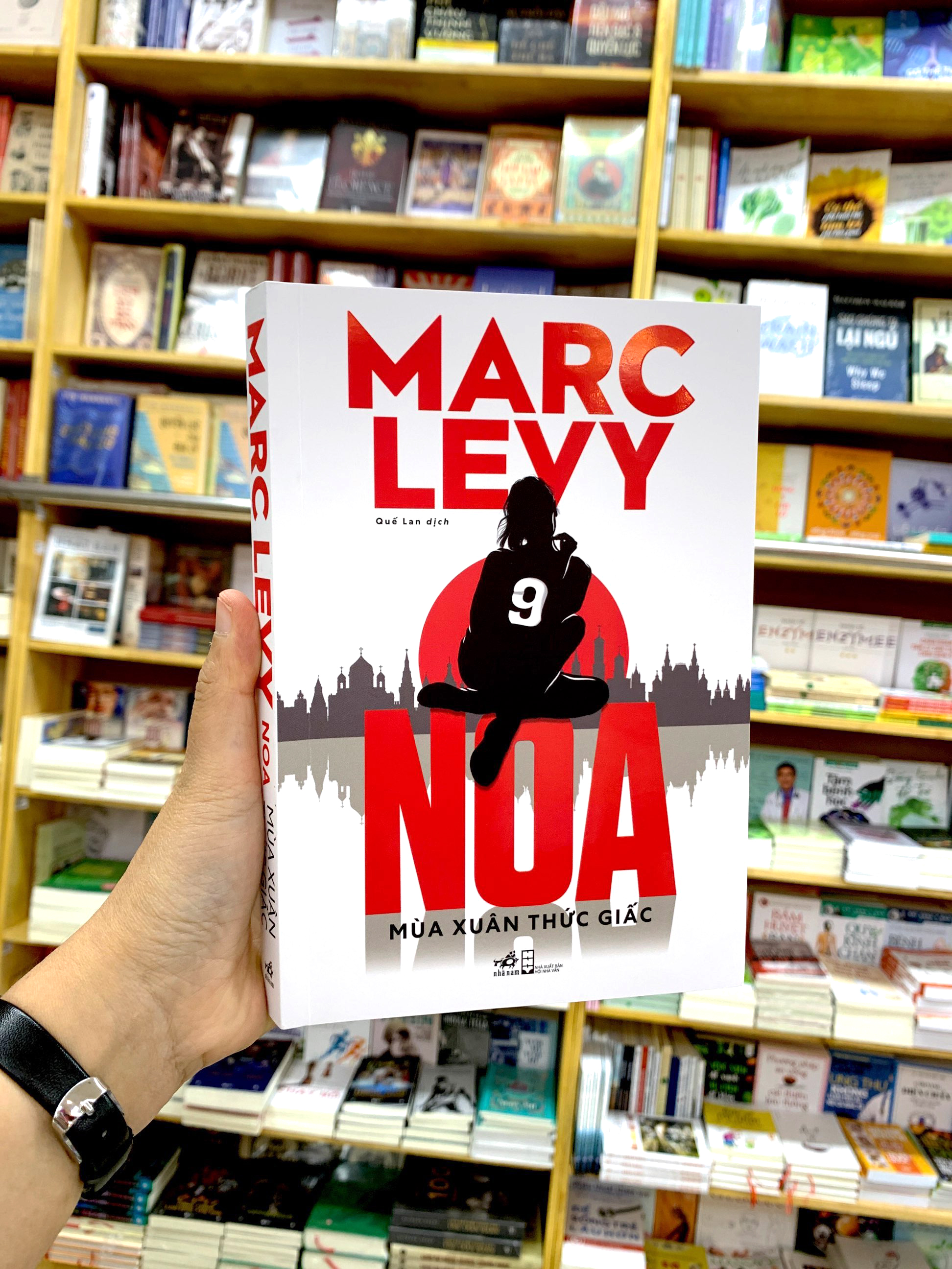 noa - mùa xuân thức giấc