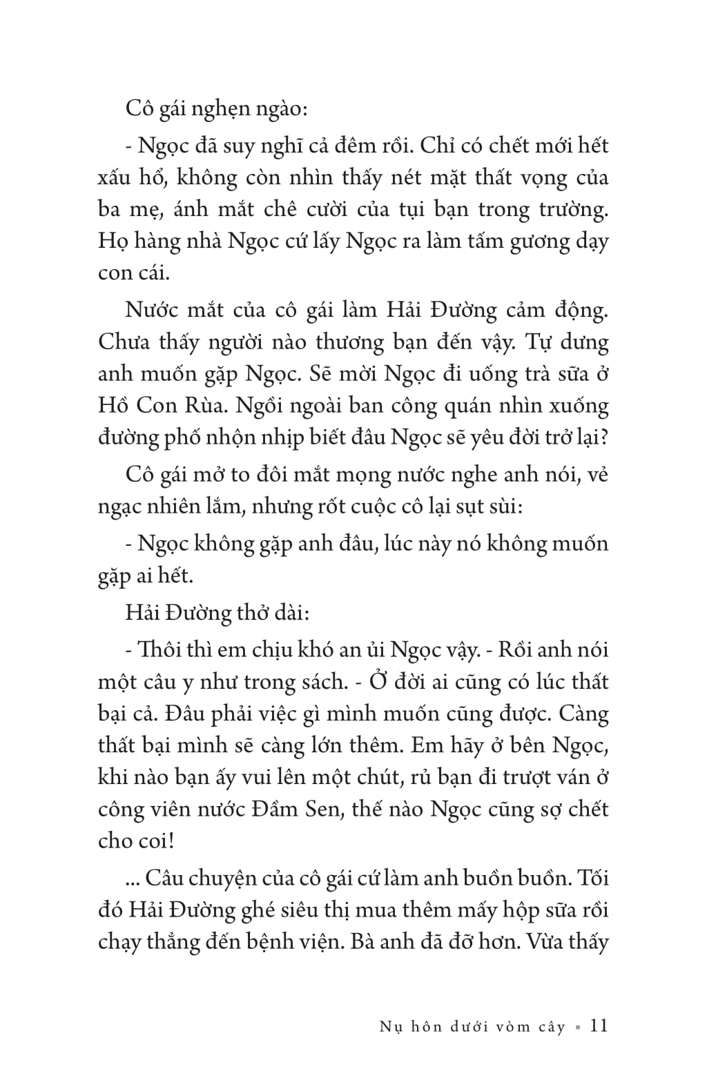 nụ hôn dưới vòm cây