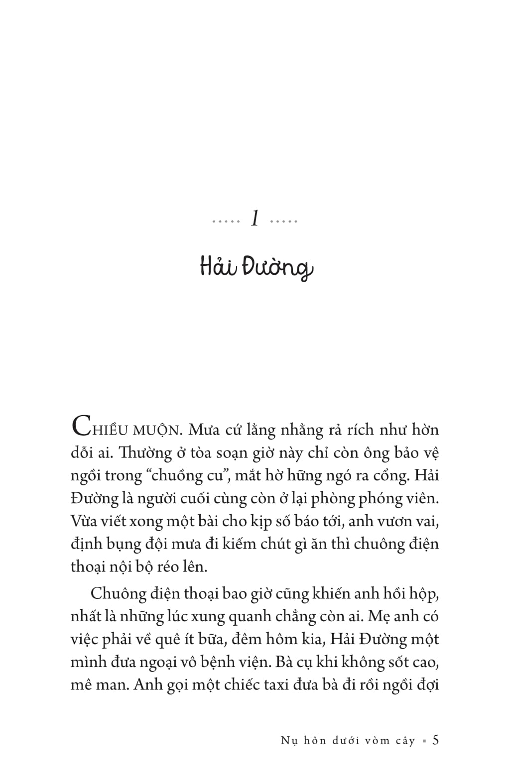 nụ hôn dưới vòm cây