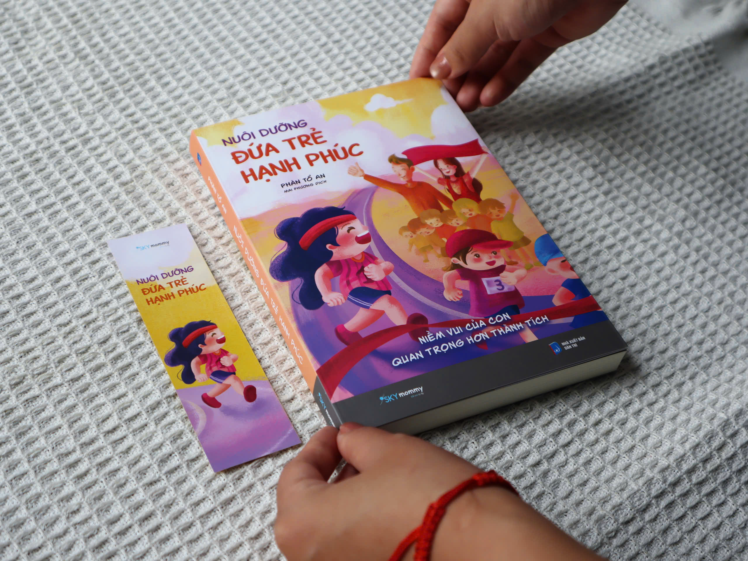 nuôi dưỡng đứa trẻ hạnh phúc