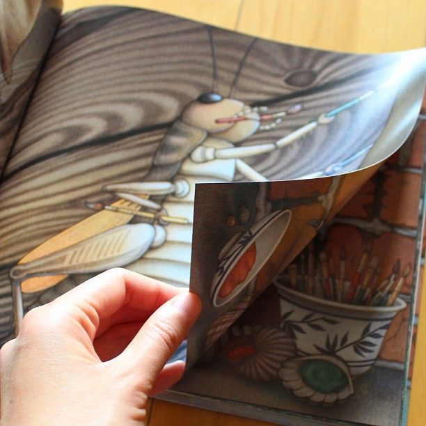 ở một ngôi làng ven biển - bìa cứng