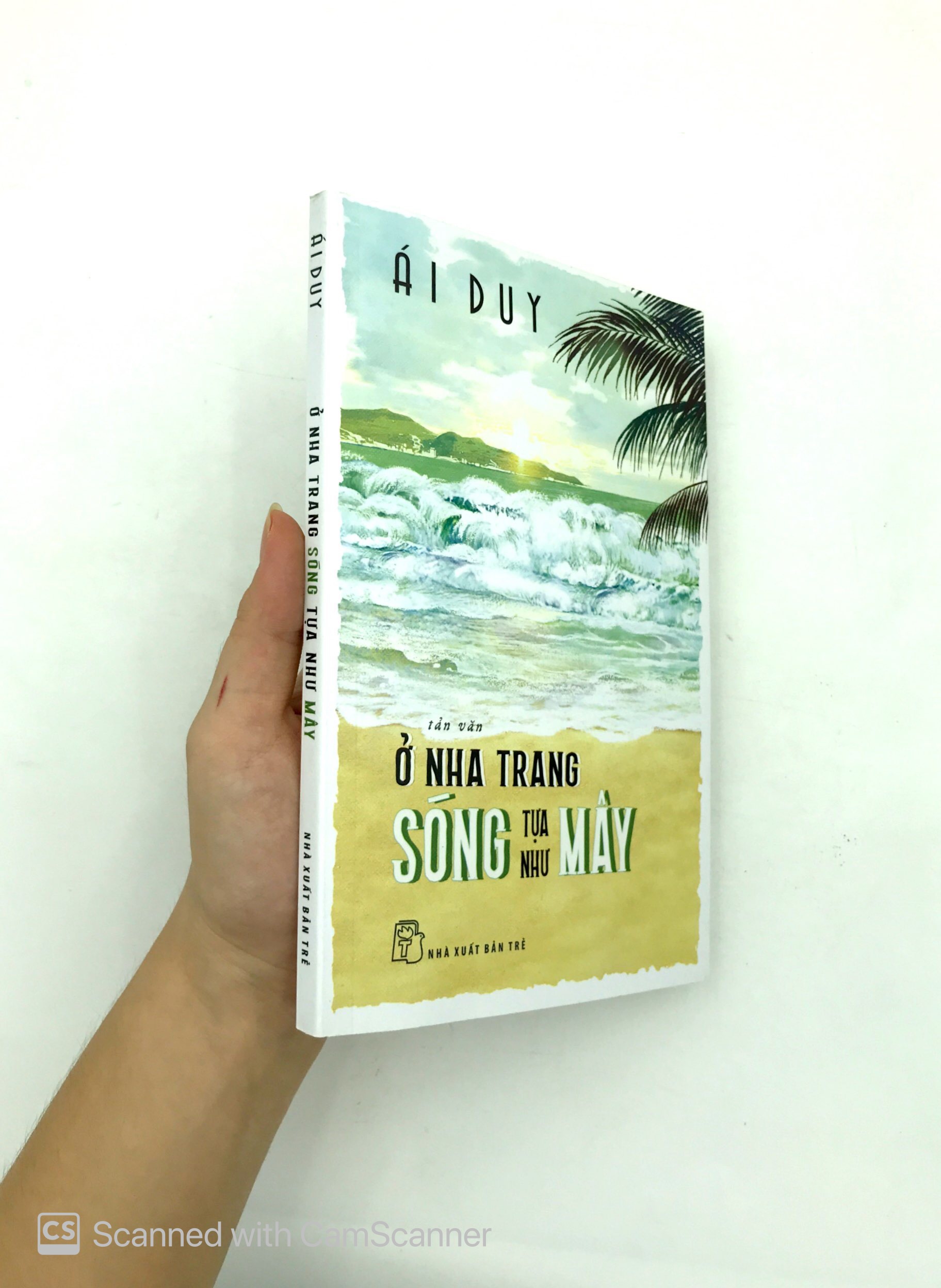 ở nha trang sóng tựa như mây