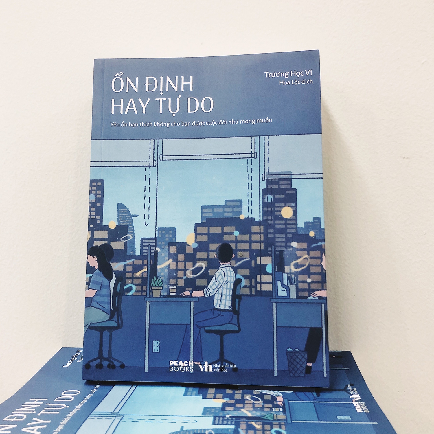 ổn định hay tự do?