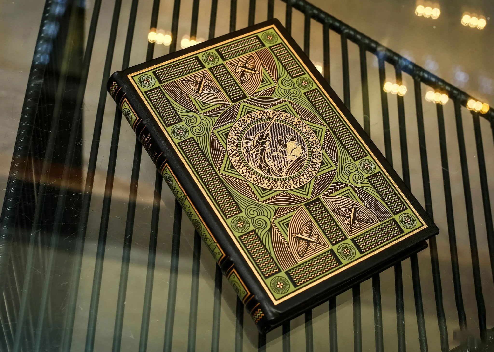 ông già và biển cả - ấn bản giới hạn - bìa da microfiber