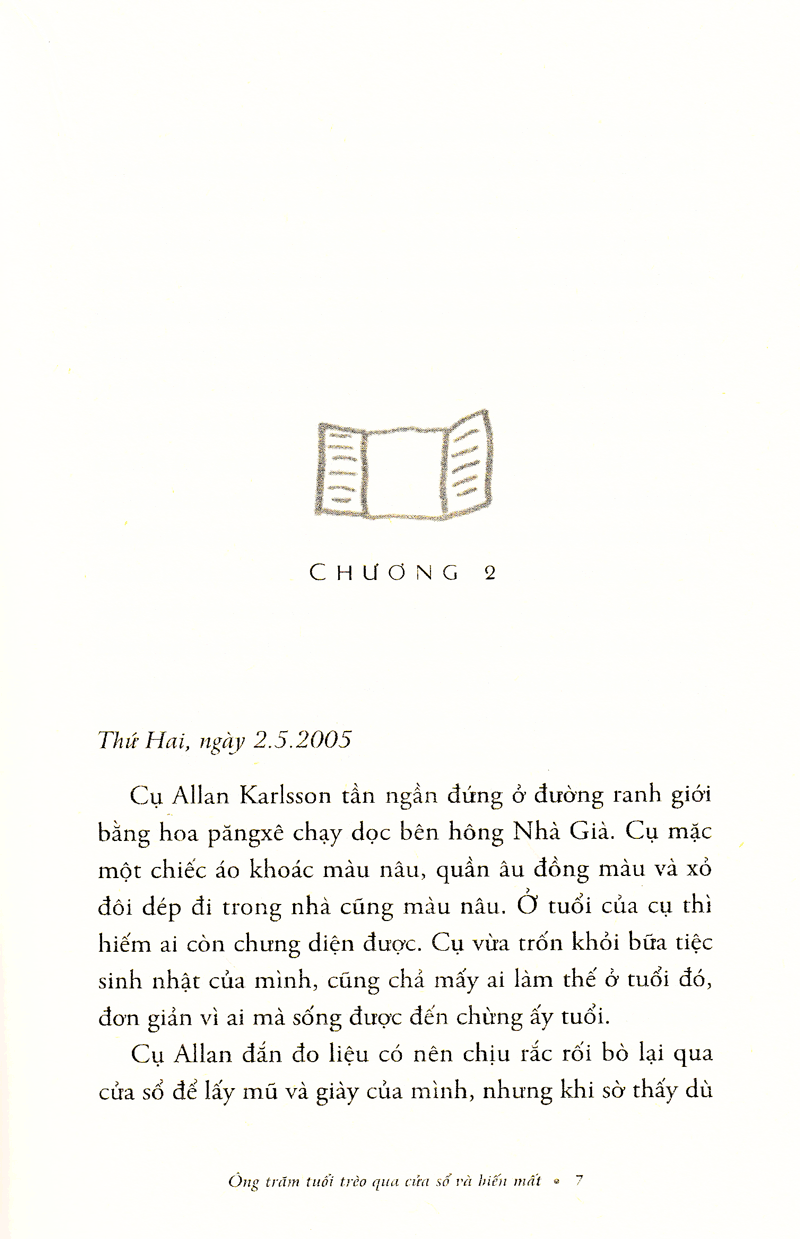 ông trăm tuổi trèo qua cửa số và biến mất (tái bản 2023)