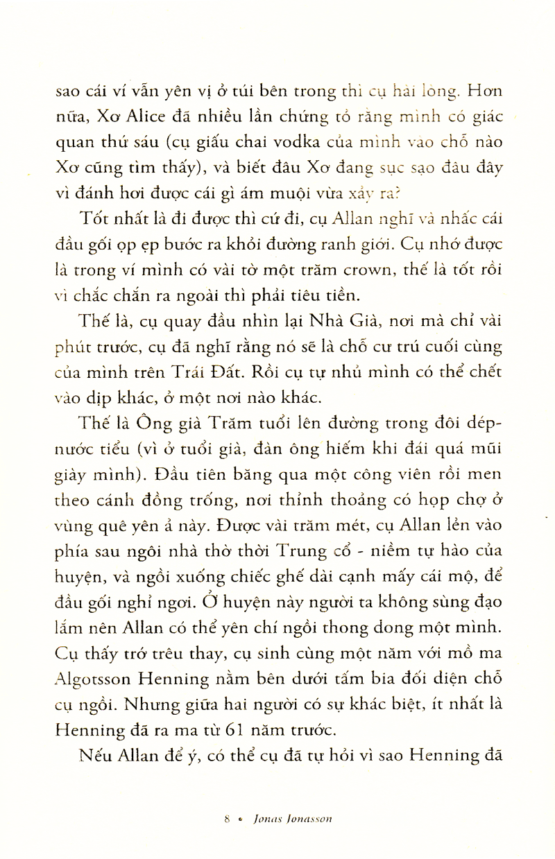 ông trăm tuổi trèo qua cửa số và biến mất (tái bản 2023)