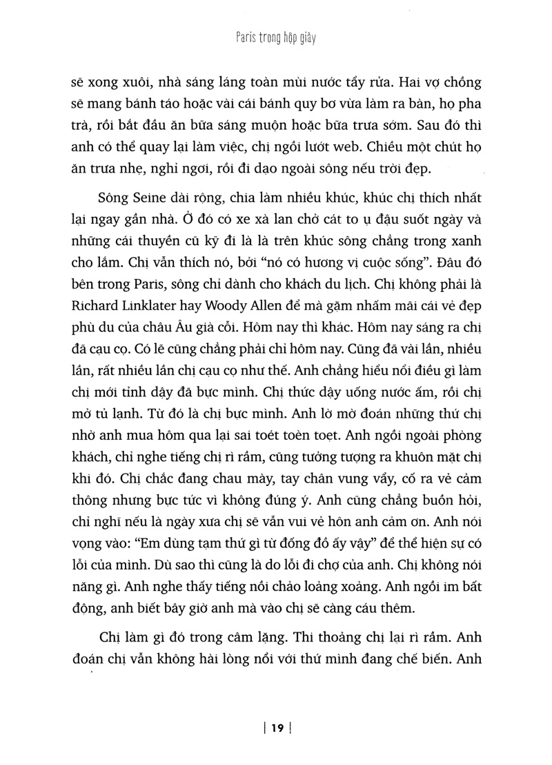 paris trong hộp giày