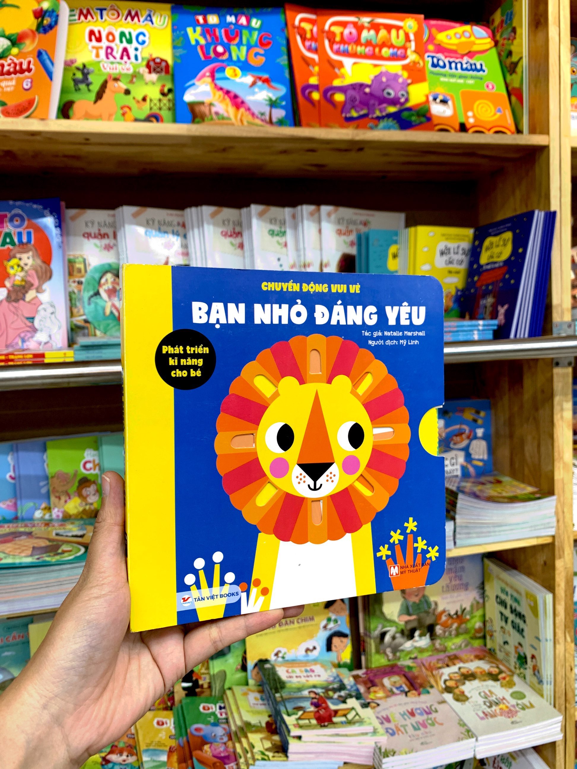 phát triển kĩ năng cho bé - chuyển động vui vẻ - bạn nhỏ đáng yêu