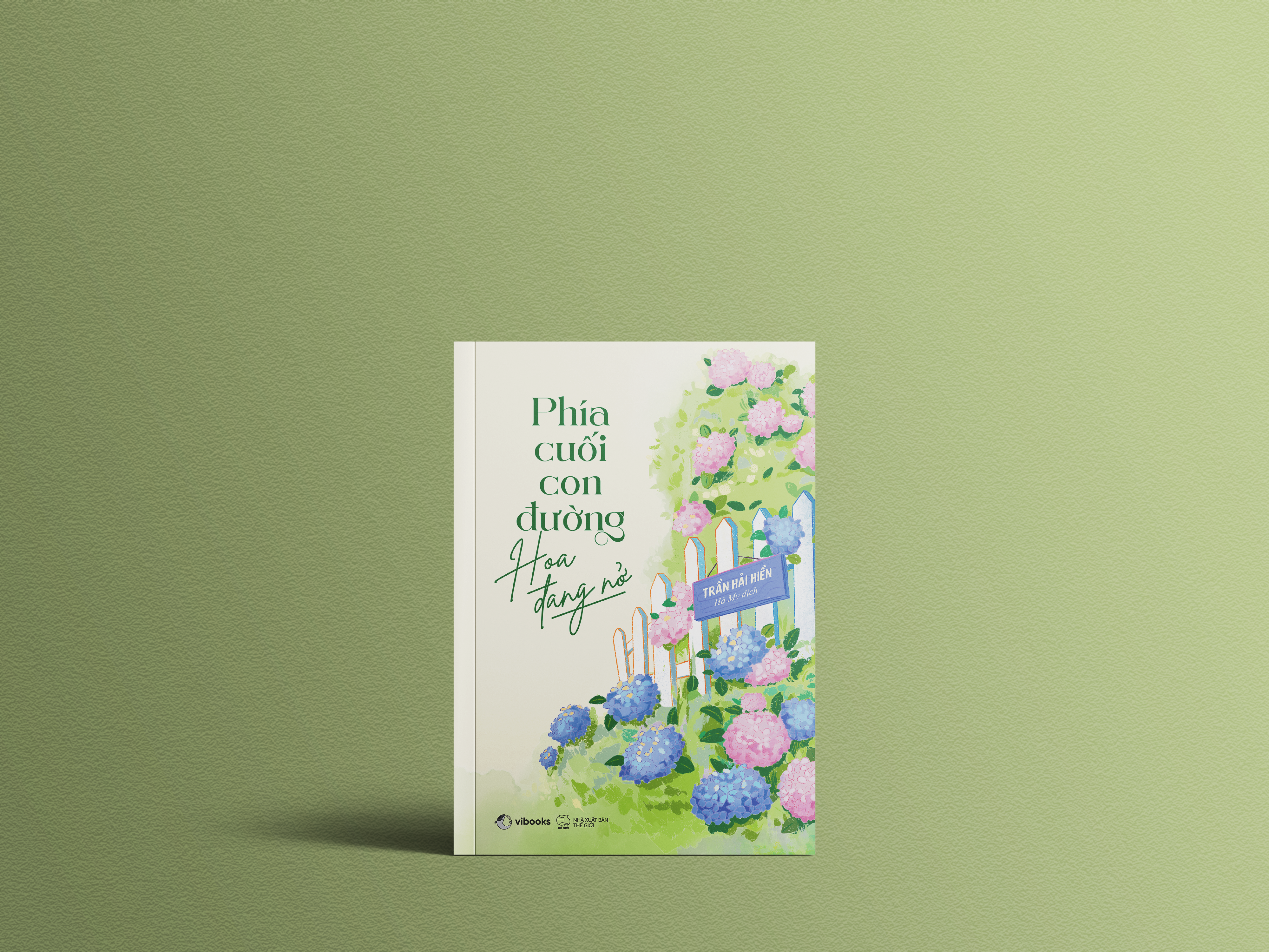 phía cuối con đường hoa đang nở