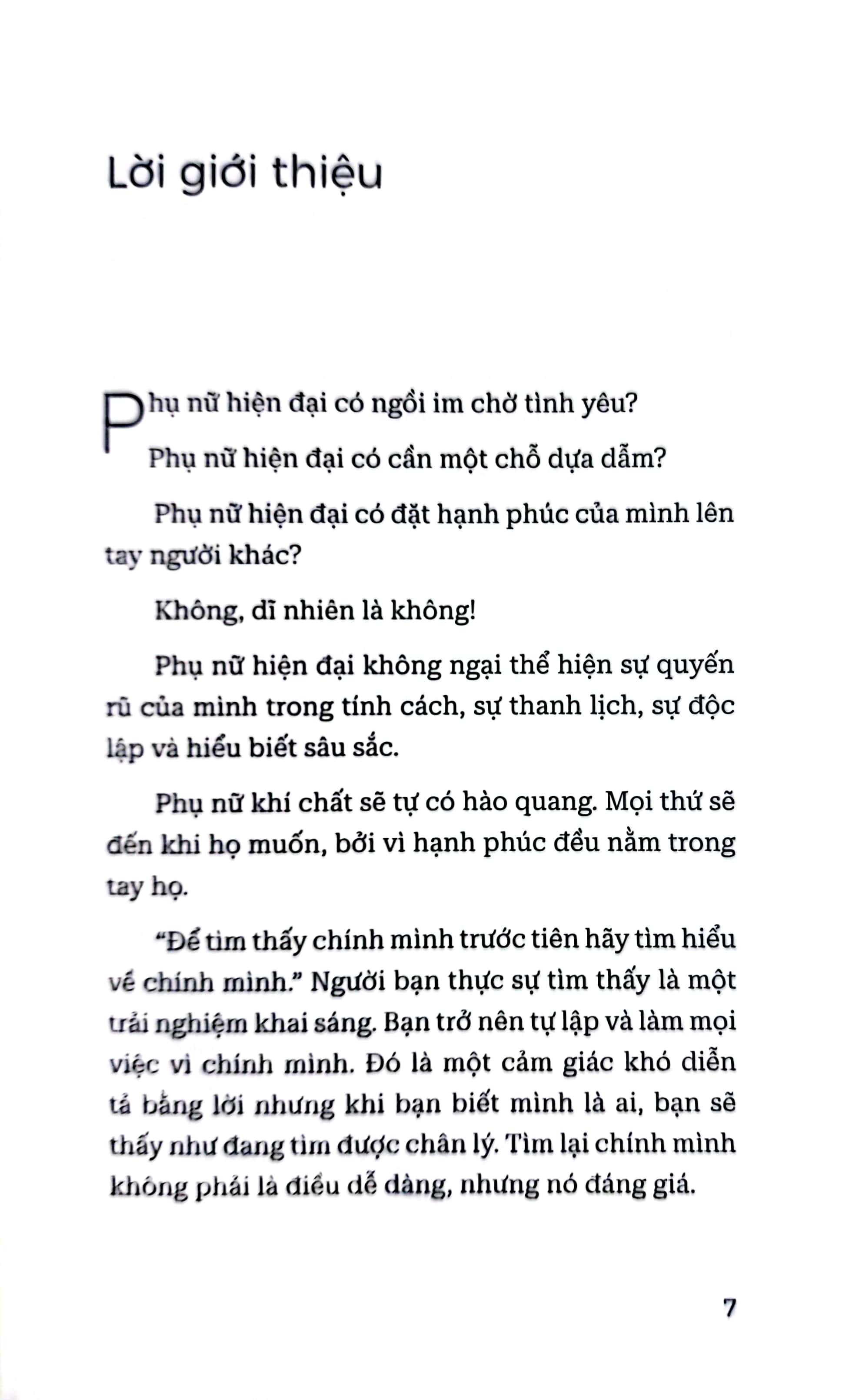 phụ nữ khí chất sẽ tự có hào quang