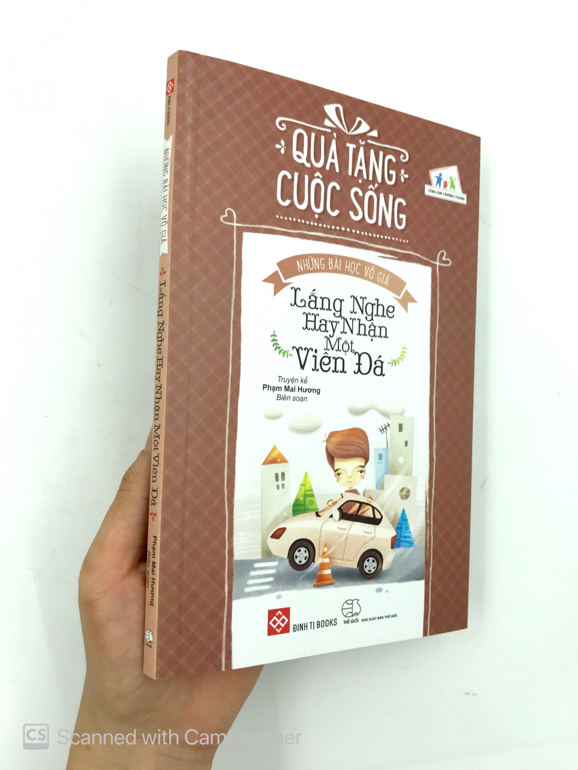 quà tặng cuộc sống - những bài học vô giá: lắng nghe hay nhận một viên đá