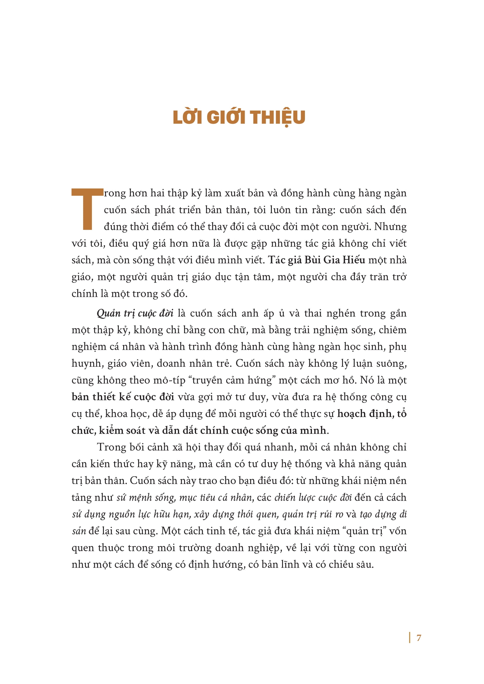 Quan Tri Cuoc Doi - "Lam Chu So Phan Hay Bi Cuon Theo Dong Doi" - Bia Cung