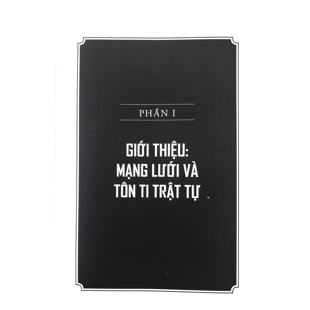 quảng trường và tòa tháp