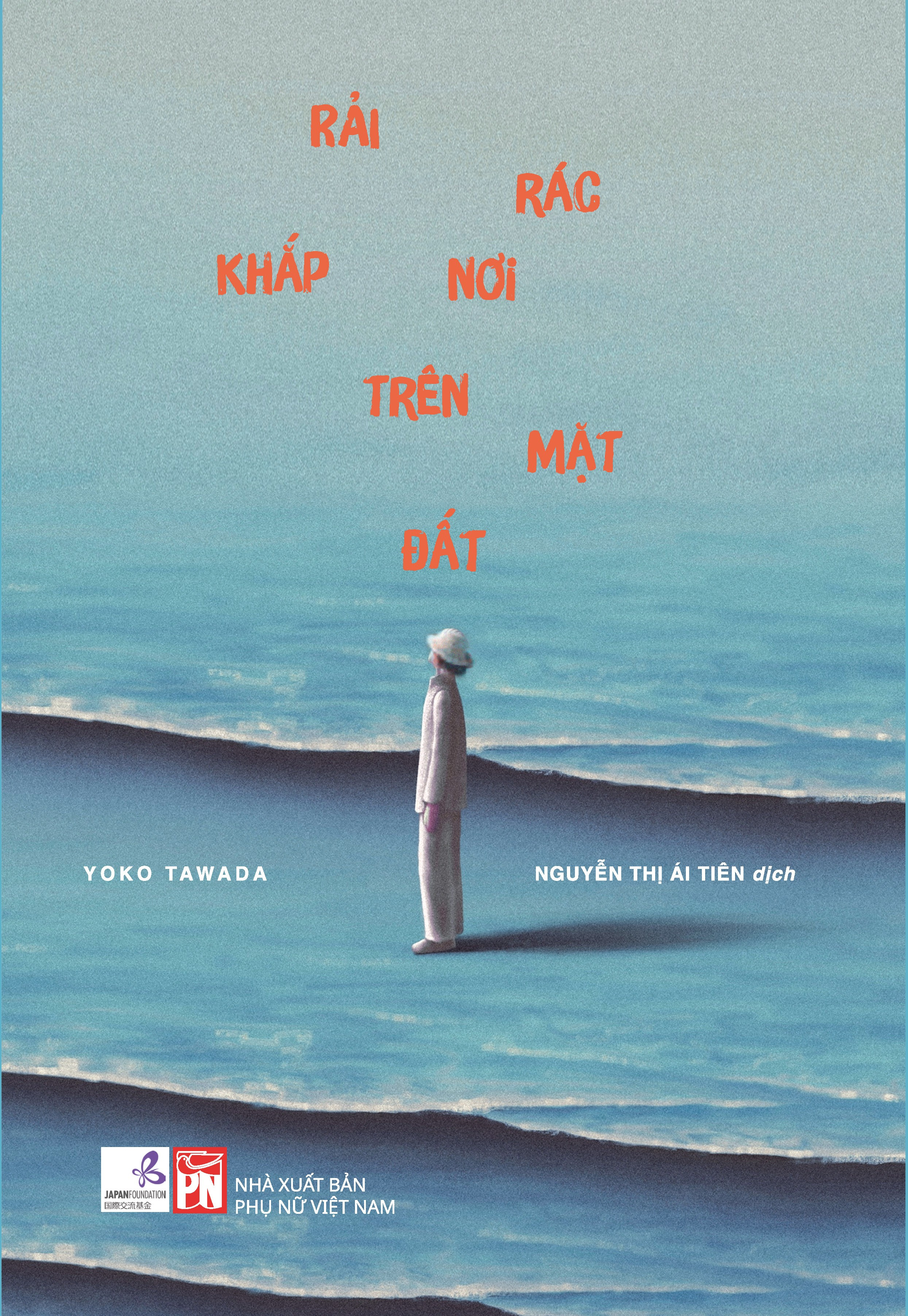 Rải Rác Khắp Nơi Trên Mặt Đất