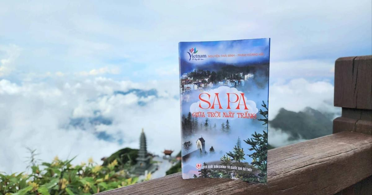 sa pa giữa trời mây trắng