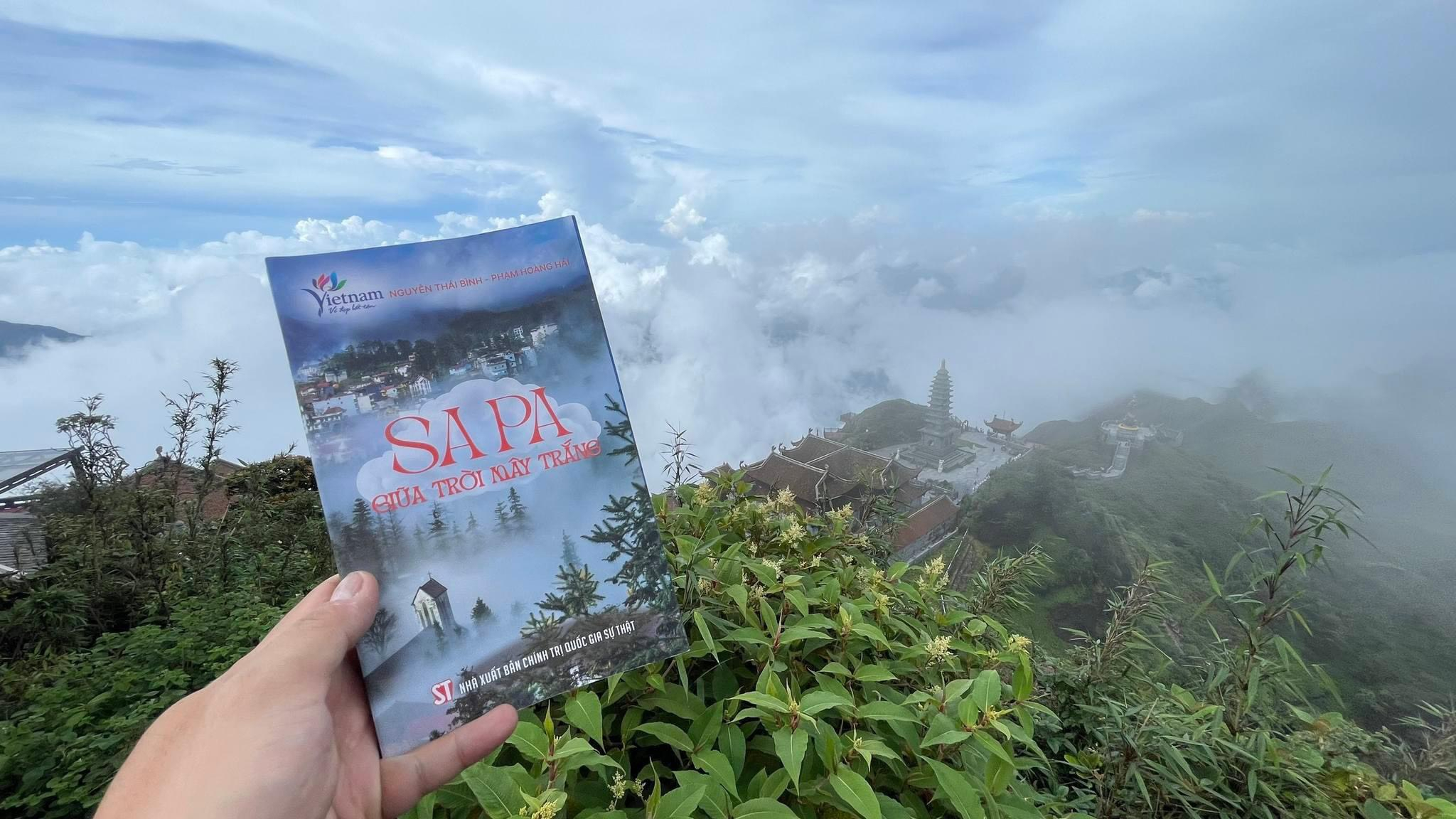 sa pa giữa trời mây trắng