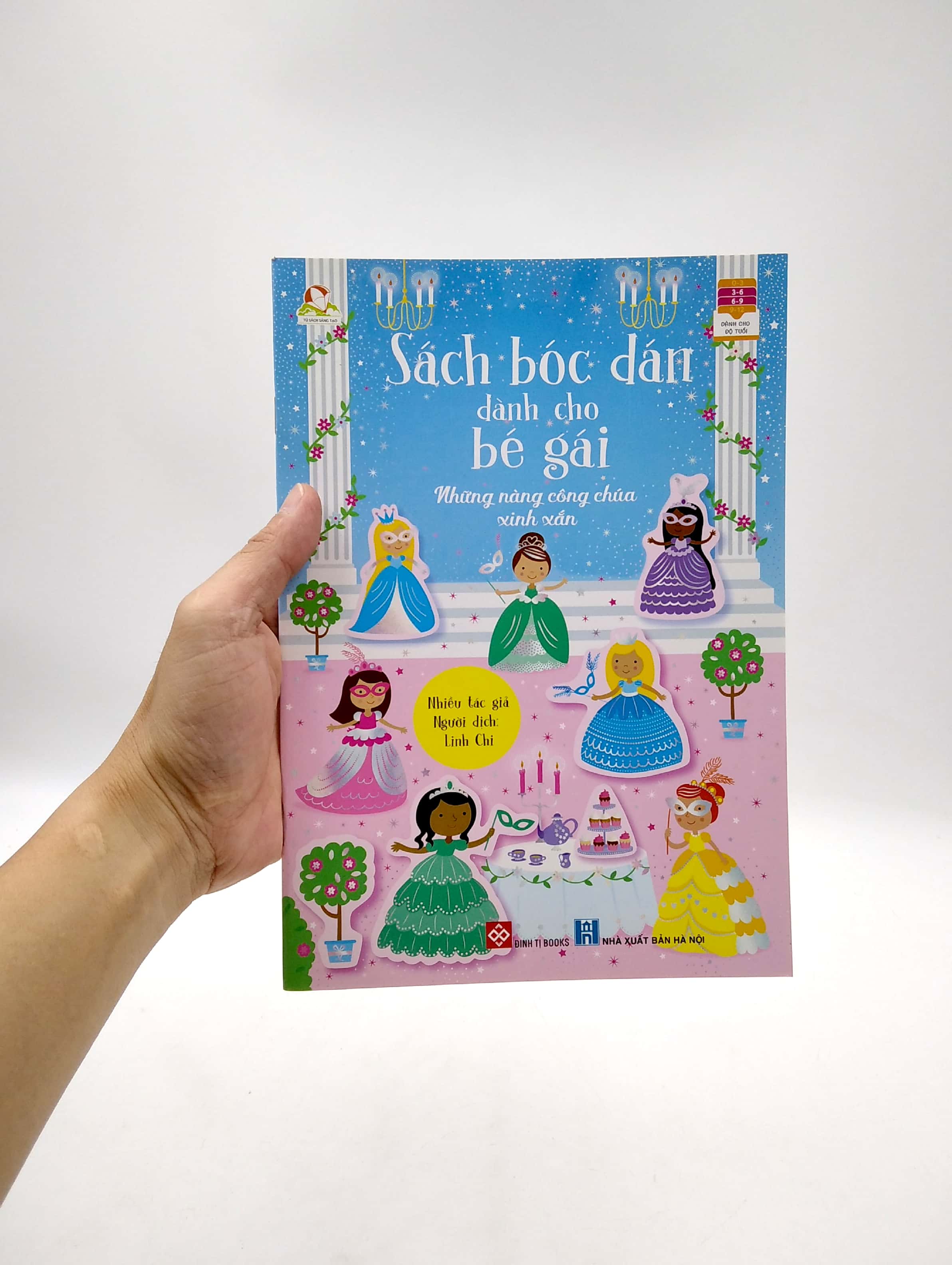sách bóc dán dành cho bé gái - những nàng công chúa xinh xắn