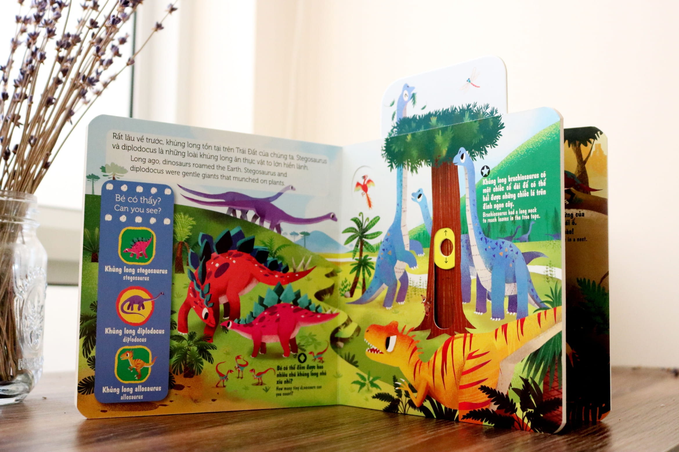 sách chuyển động - first explorers - dinosaurs - các loài khủng long