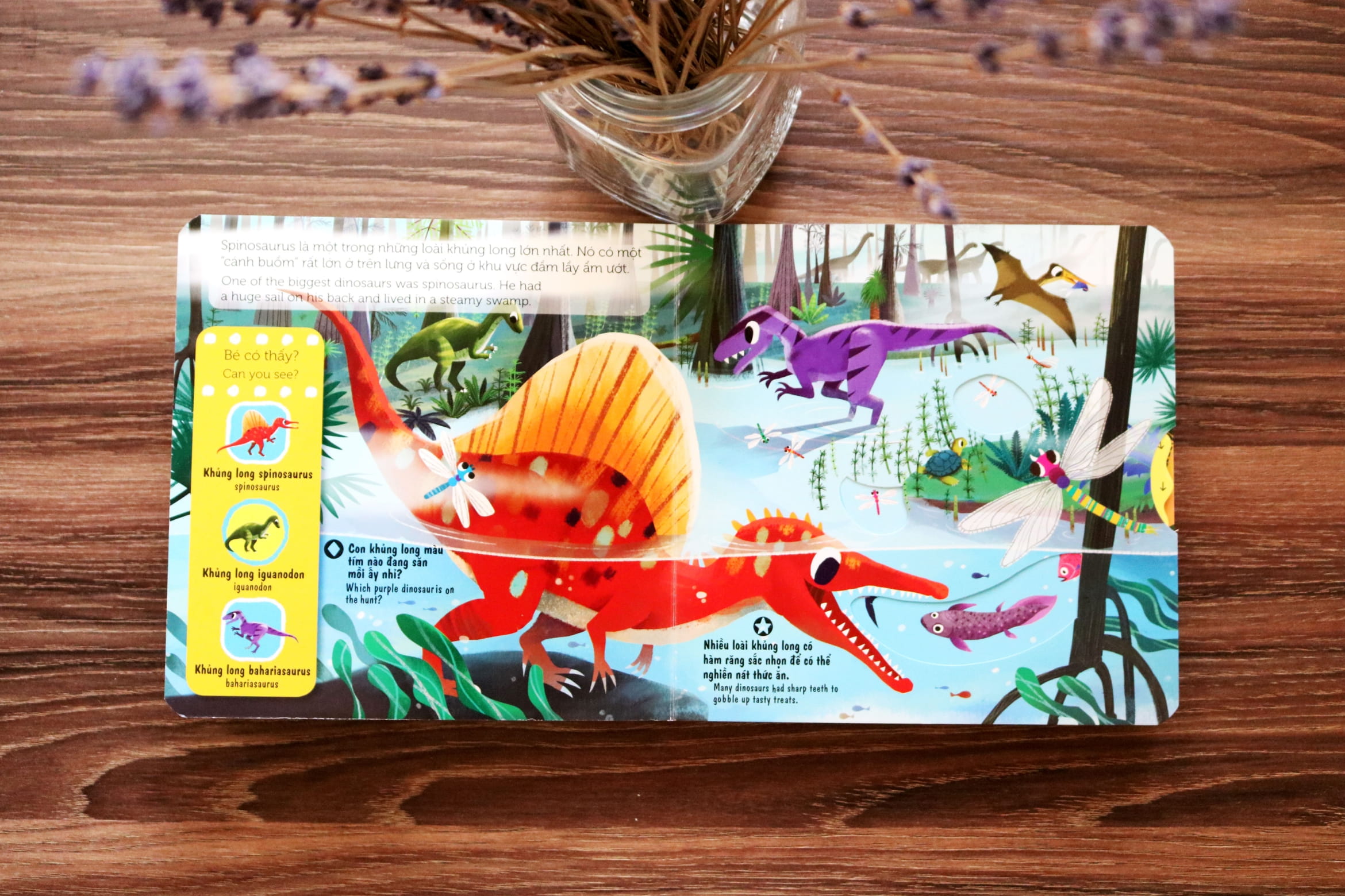 sách chuyển động - first explorers - dinosaurs - các loài khủng long