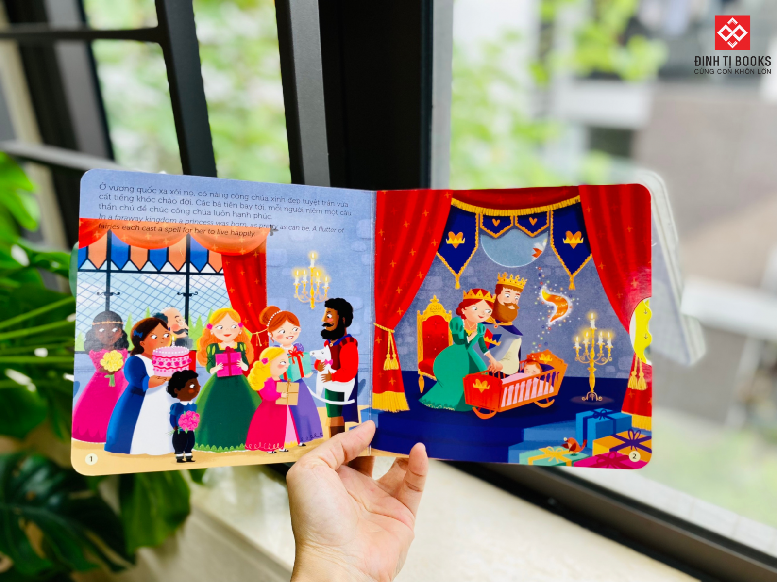 sách chuyển động - first stories - công chúa ngủ trong rừng - sleeping beauty