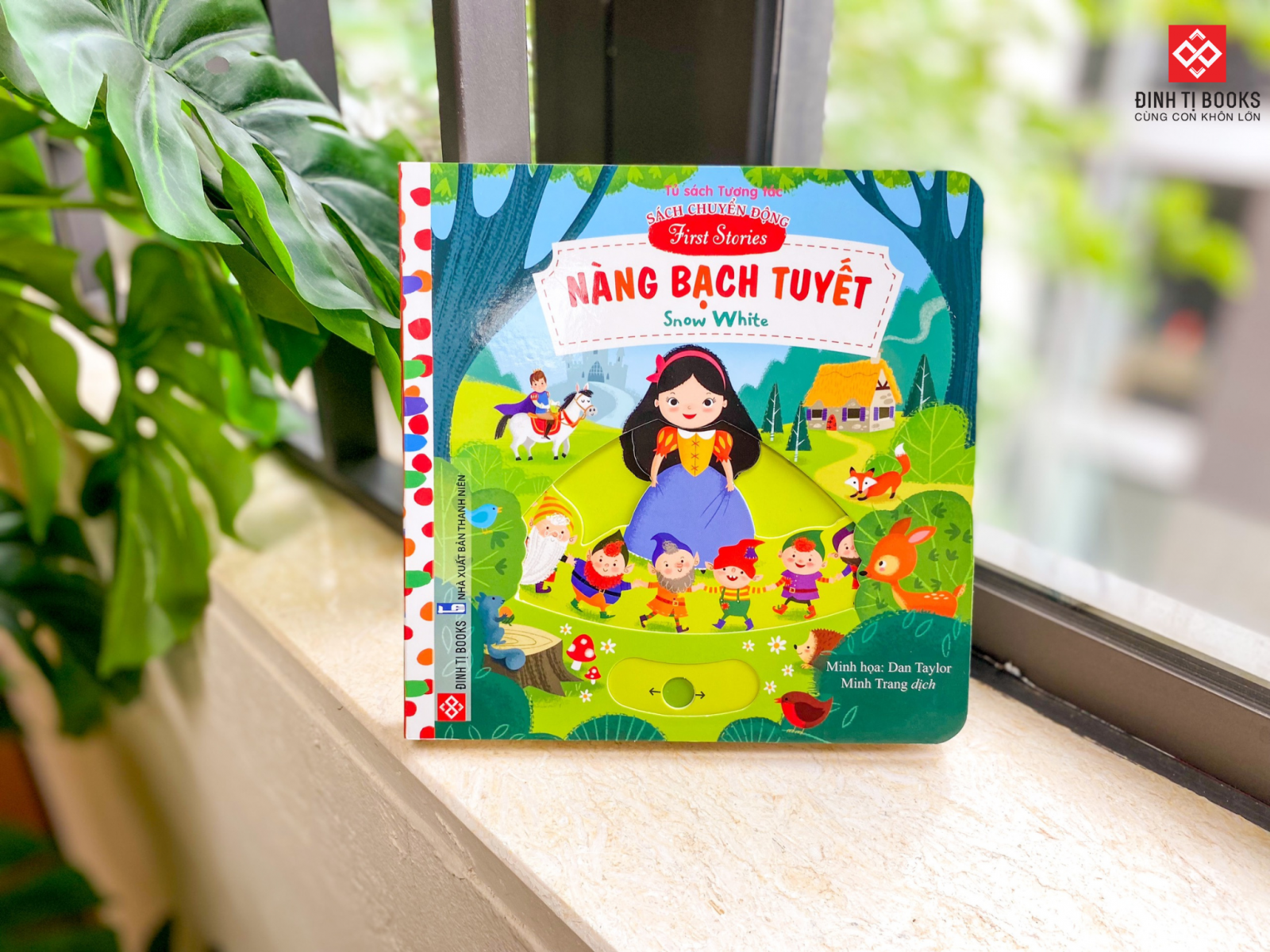 sách chuyển động - first stories - nàng bạch tuyết - snow white