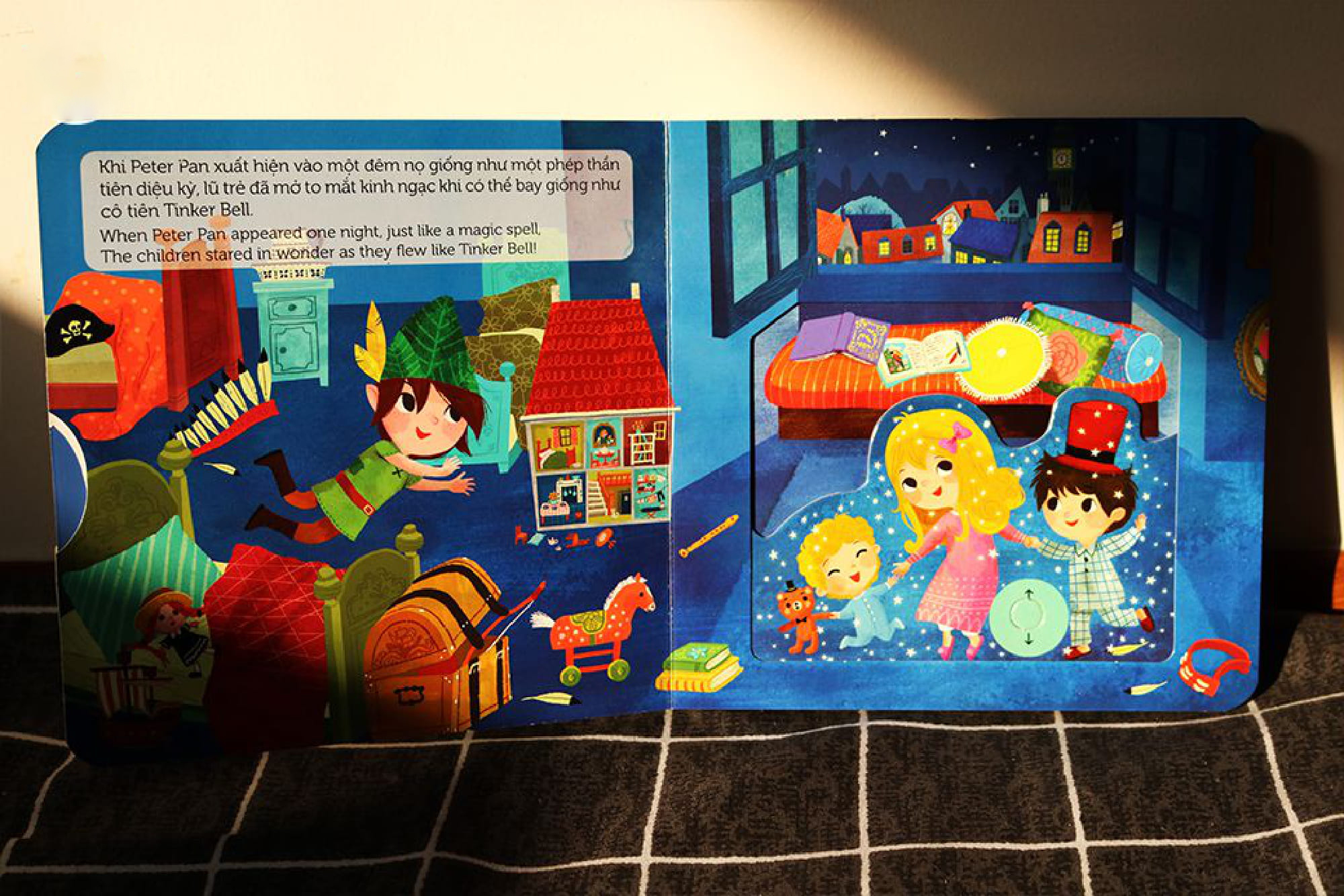 sách chuyển động - first stories - peter pan