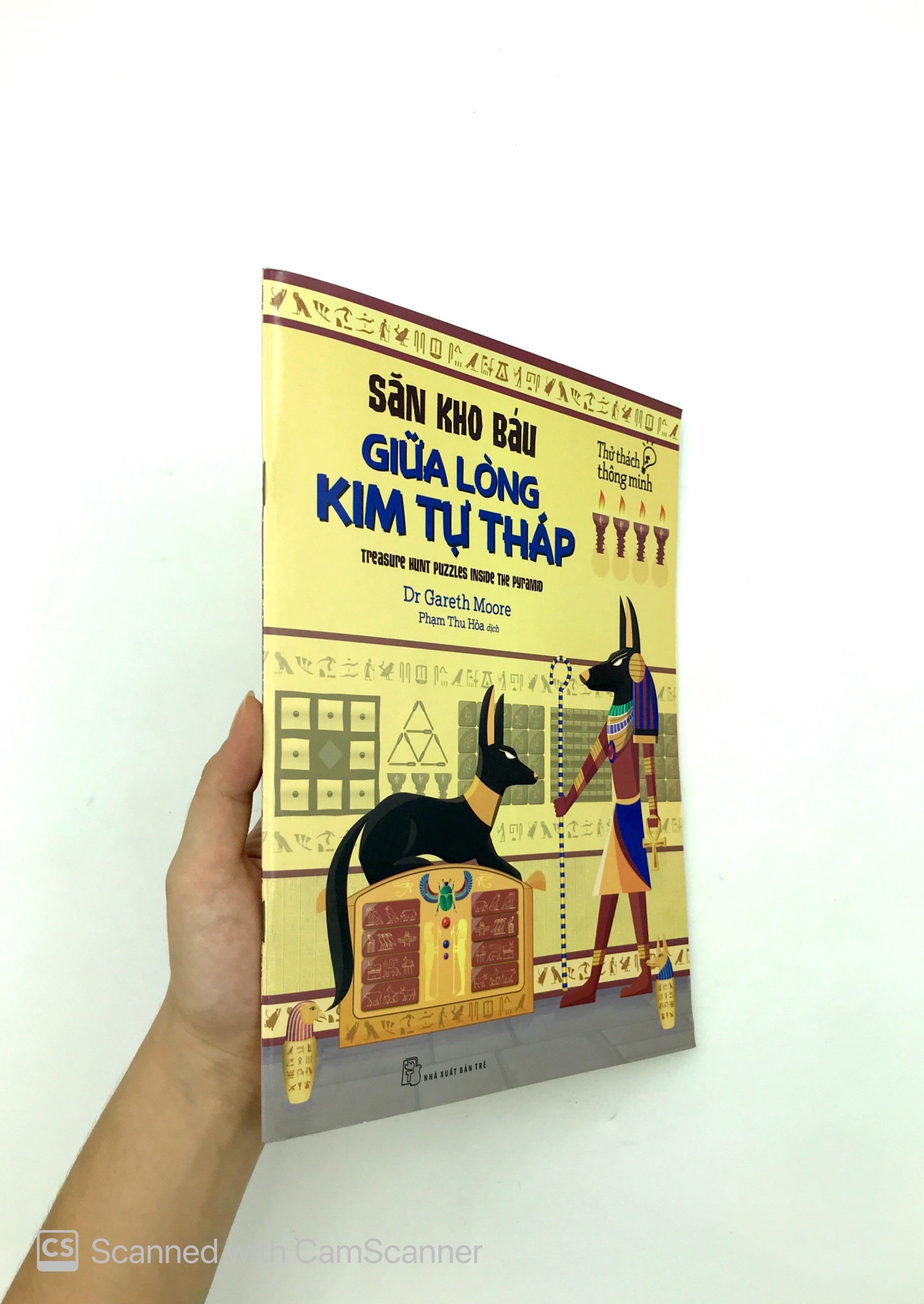săn kho báu giữa lòng kim tự tháp