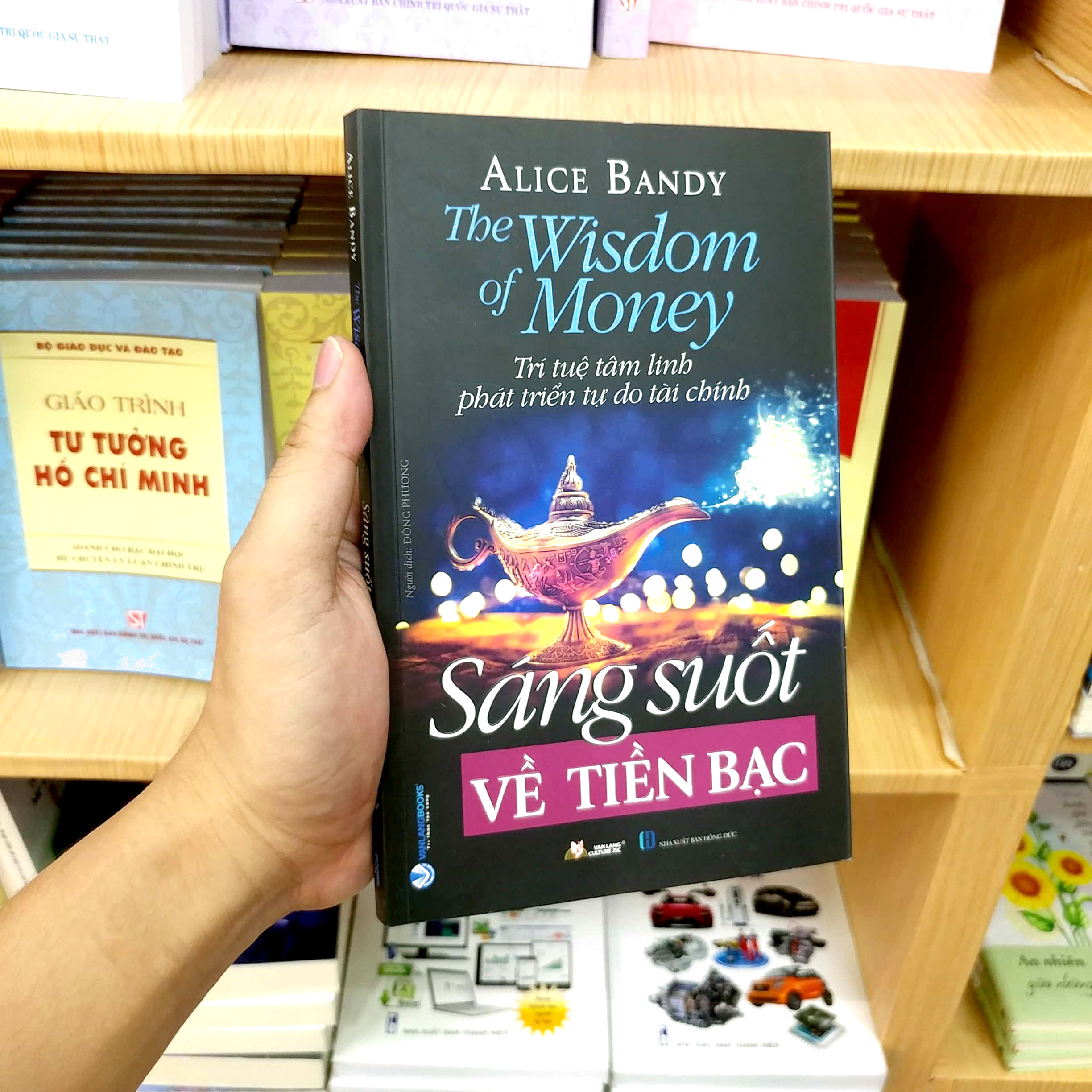 sáng suốt về tiền bạc