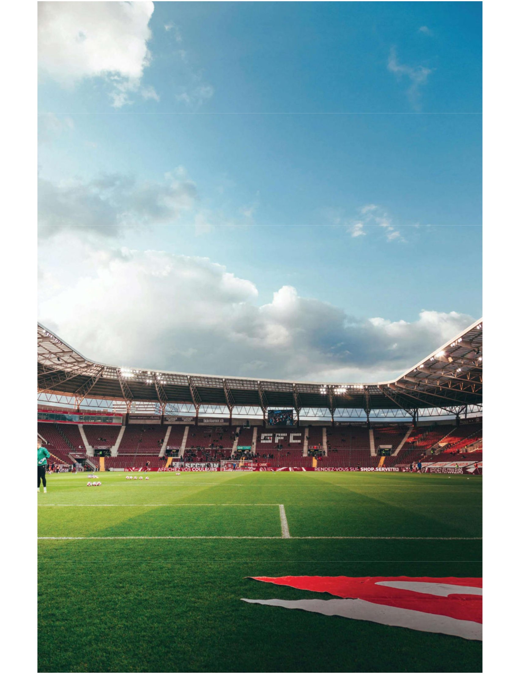 Siêu Cò Bóng Đá - Những Bí Mật Ẩn Giấu