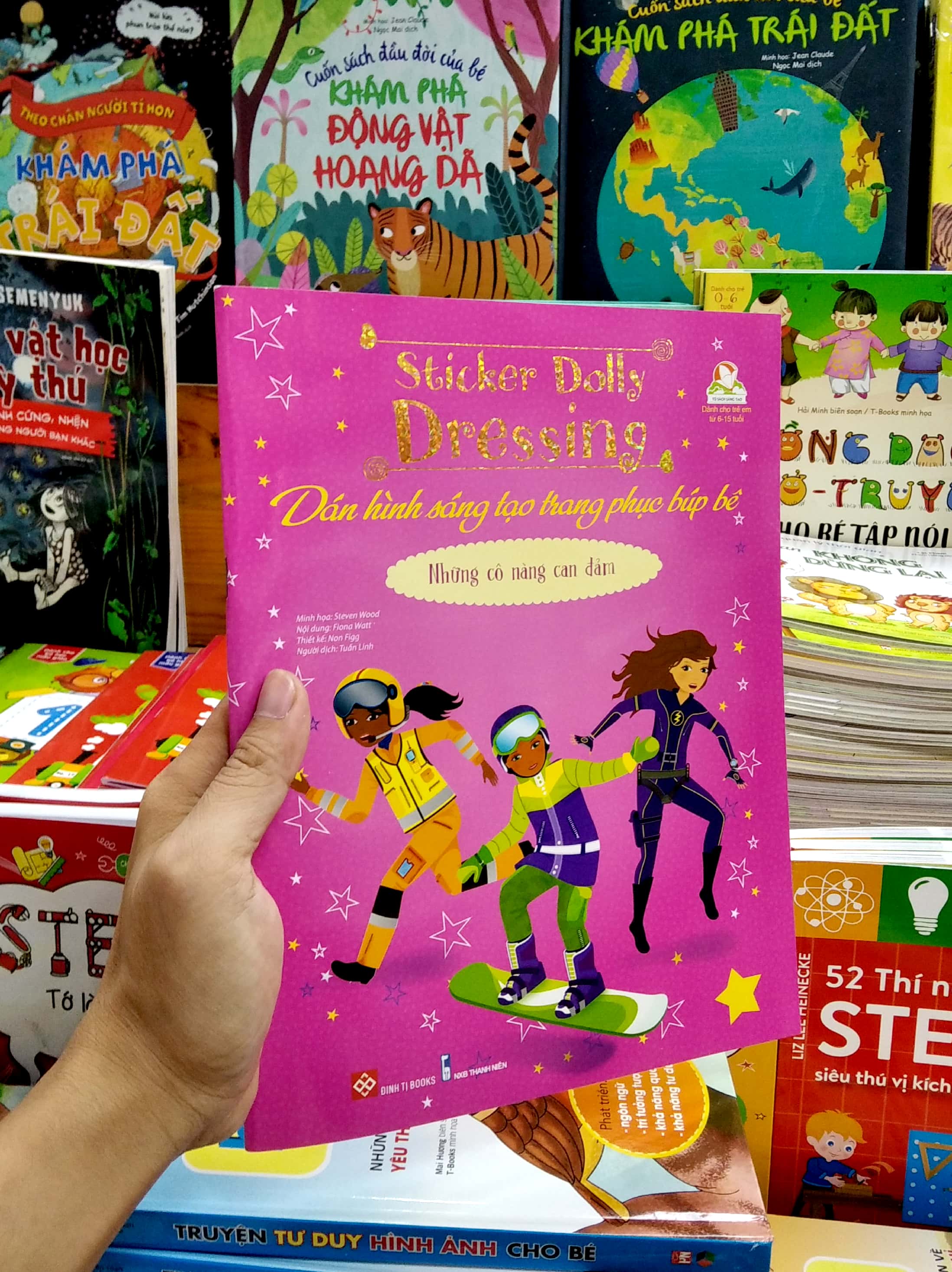 sticker dolly dressing - dán hình sáng tạo trang phục búp bê - những cô nàng can đảm